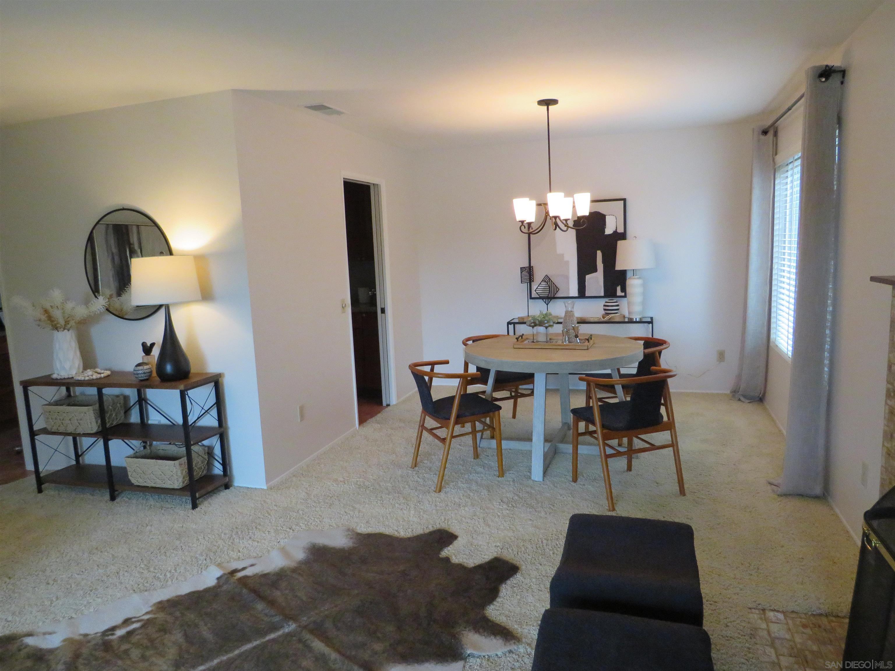 Detail Gallery Image 10 of 38 For 17461  Plaza Otonal, San Diego,  CA 92128 - 3 Beds | 2 Baths