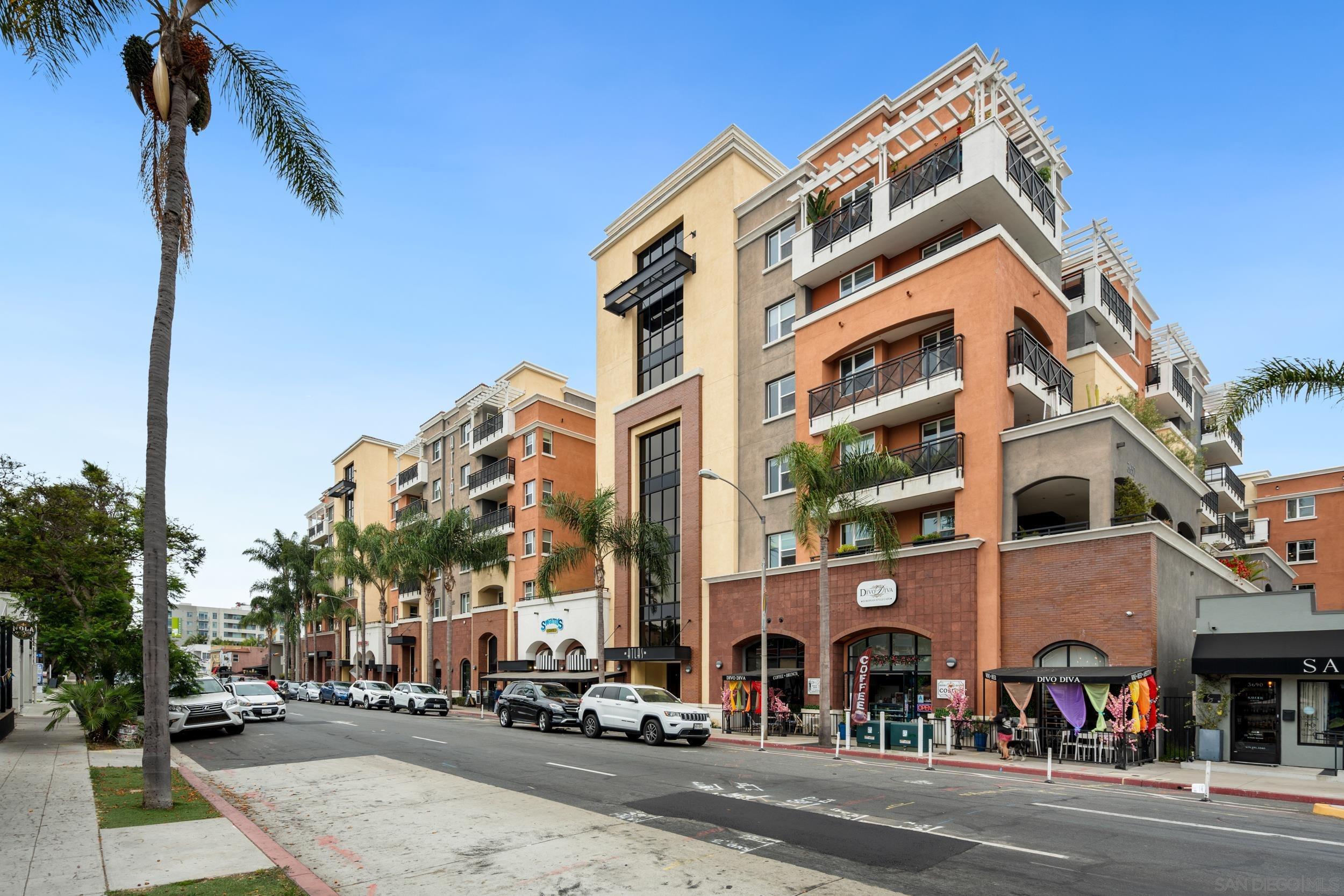 Detail Gallery Image 2 of 31 For 3650  5th Ave  #415,  San Diego,  CA 92103 - 3 Beds | 2 Baths