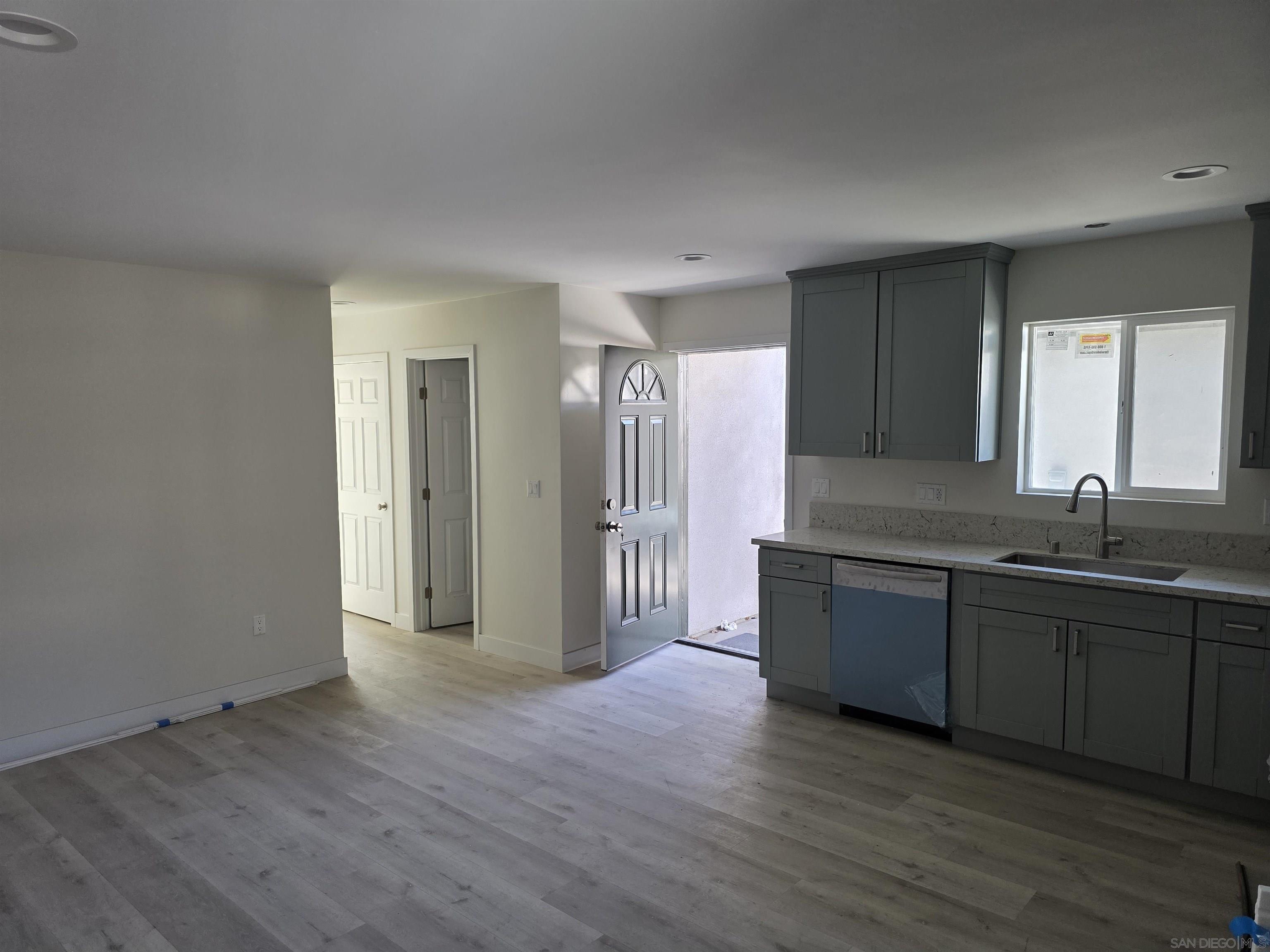 Detail Gallery Image 7 of 12 For 3675-3677  Marlborough Ave, San Diego,  CA 92105 - – Beds | – Baths