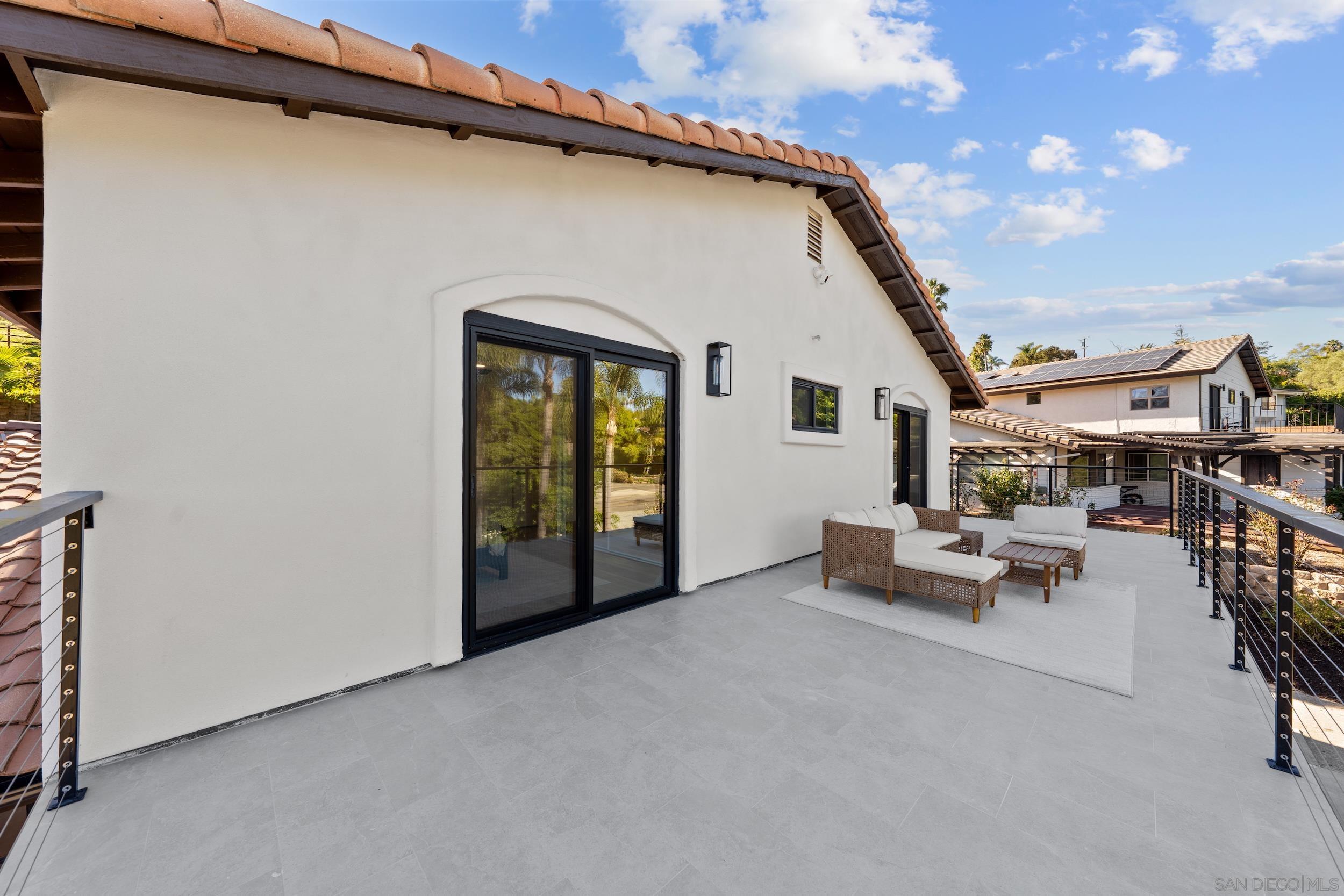 Detail Gallery Image 43 of 61 For 1544  La Vine Ln, Vista,  CA 92084 - 5 Beds | 3 Baths