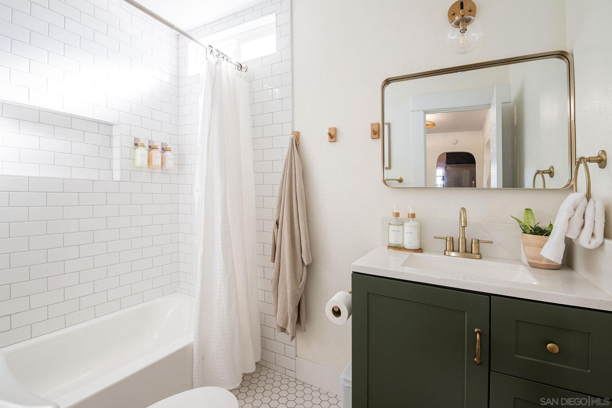 Detail Gallery Image 20 of 44 For 3612  Polk Avenue, San Diego,  CA 92104 - 3 Beds | 1 Baths