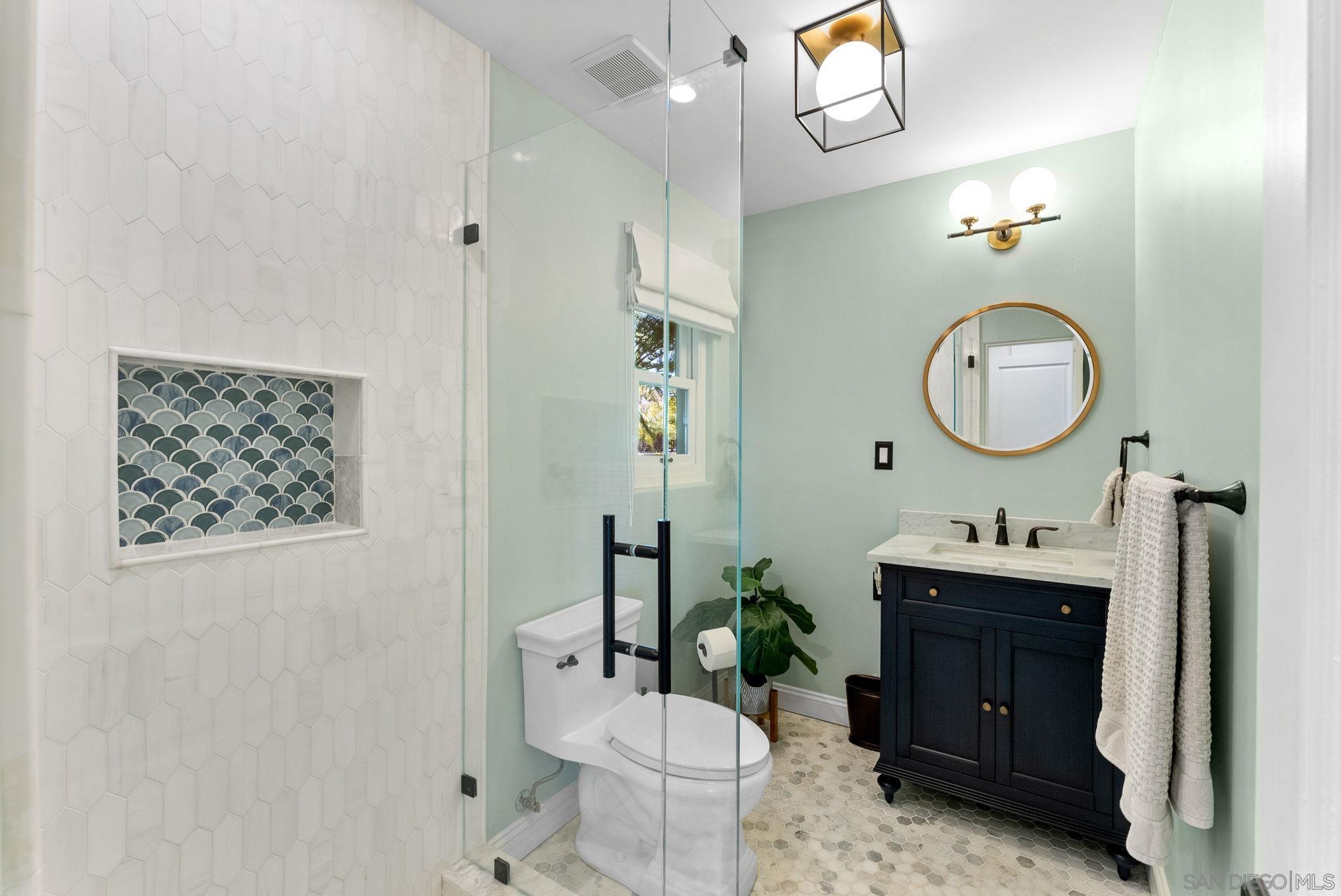 Detail Gallery Image 26 of 69 For 4136  Palisades Road, San Diego,  CA 92116 - 6 Beds | 3/1 Baths