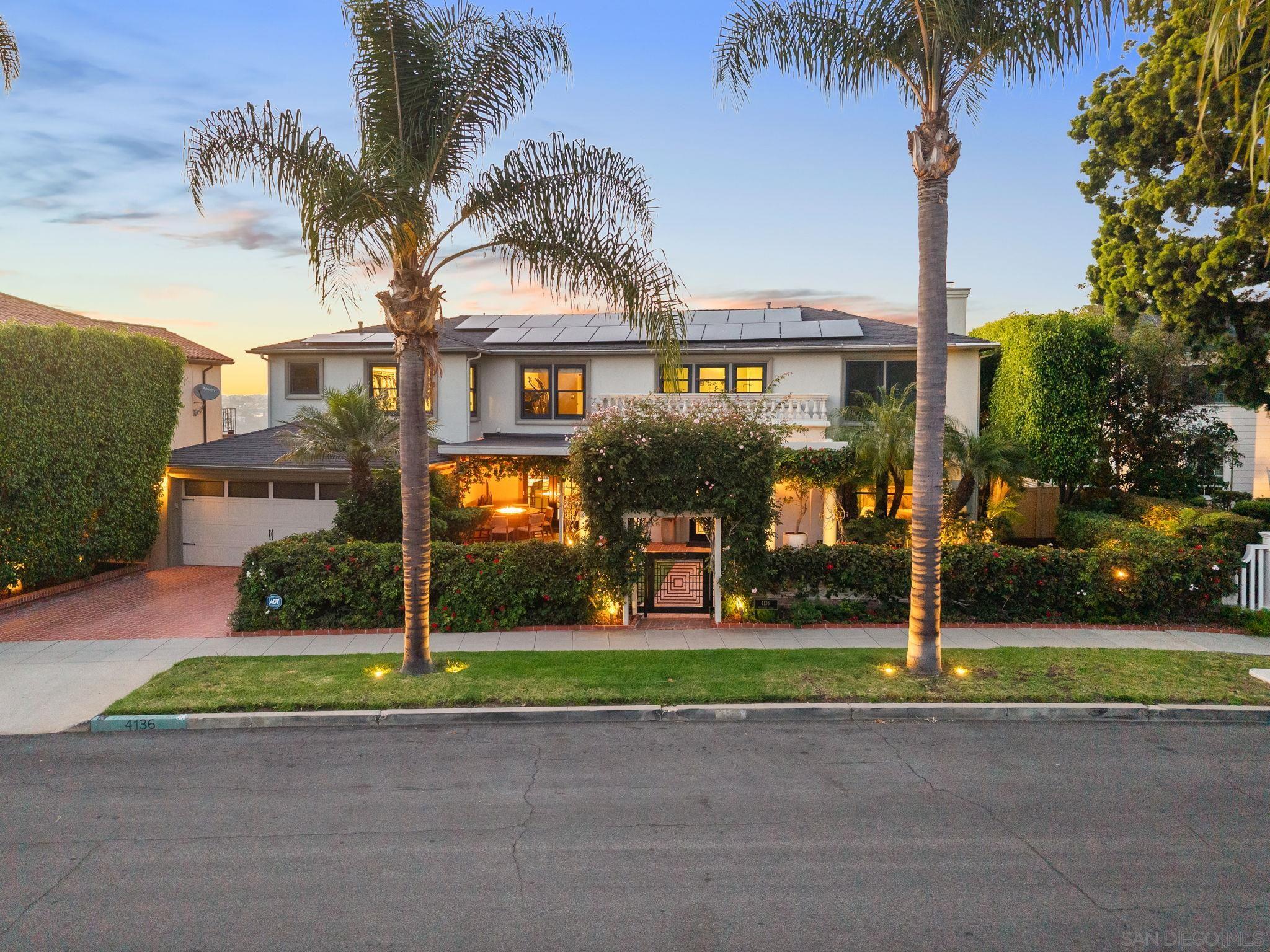 Detail Gallery Image 4 of 69 For 4136  Palisades Road, San Diego,  CA 92116 - 6 Beds | 3/1 Baths