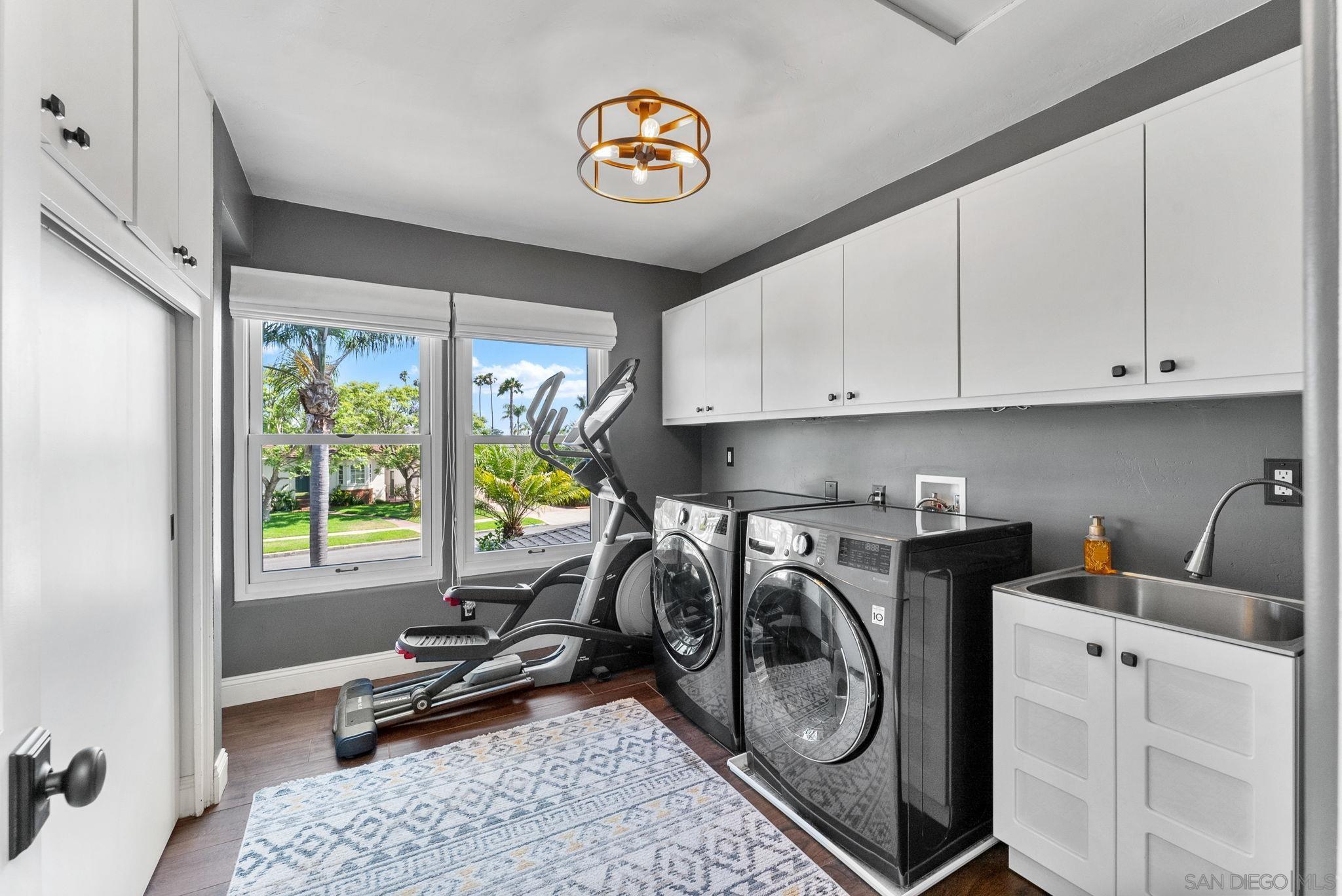 Detail Gallery Image 42 of 69 For 4136  Palisades Road, San Diego,  CA 92116 - 6 Beds | 3/1 Baths