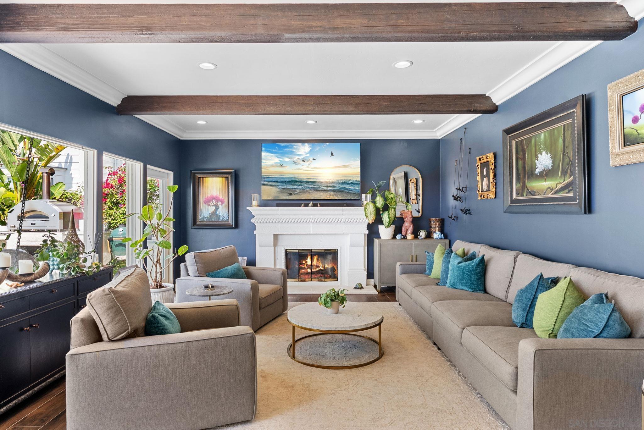 Detail Gallery Image 9 of 69 For 4136  Palisades Road, San Diego,  CA 92116 - 6 Beds | 3/1 Baths