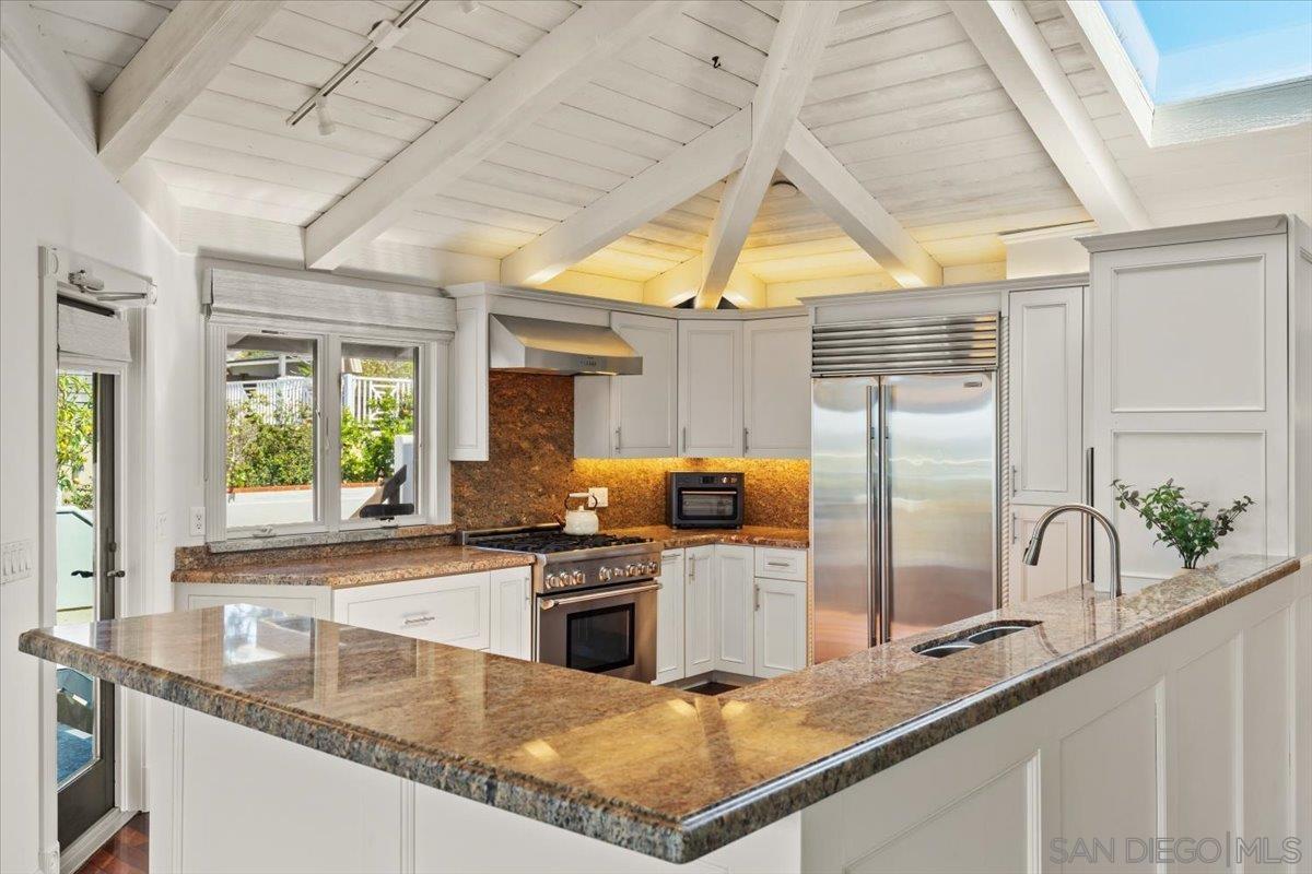 Detail Gallery Image 25 of 75 For 1141  Luneta Drive, Del Mar,  CA 92014 - 5 Beds | 5 Baths