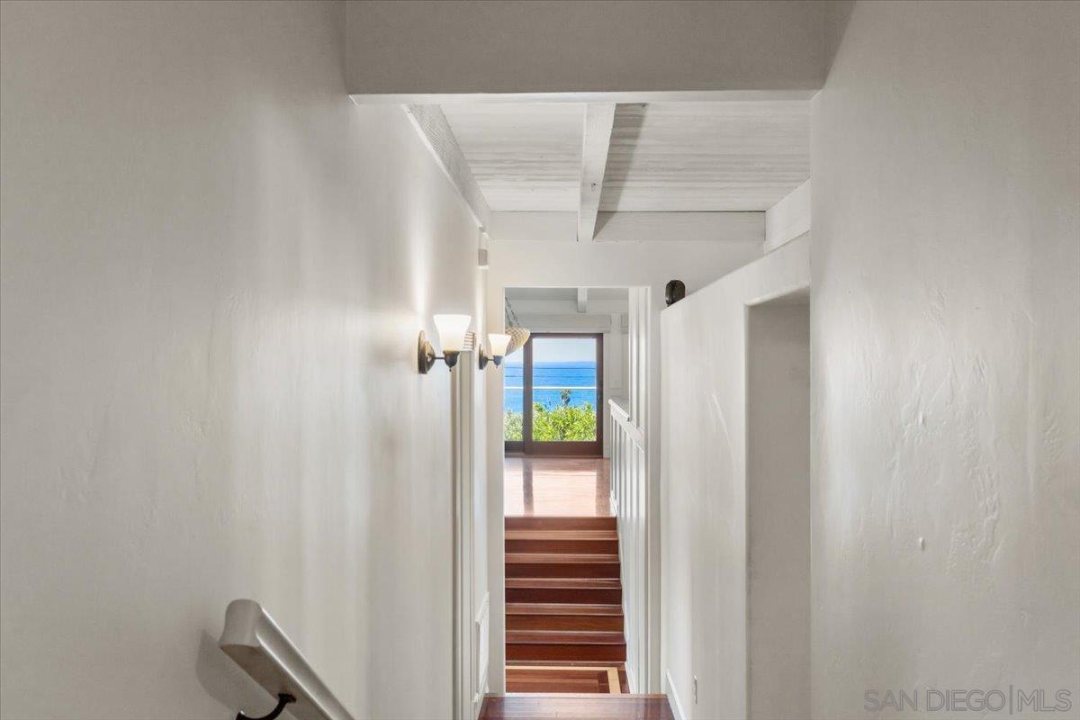 Detail Gallery Image 29 of 75 For 1141  Luneta Drive, Del Mar,  CA 92014 - 5 Beds | 5 Baths