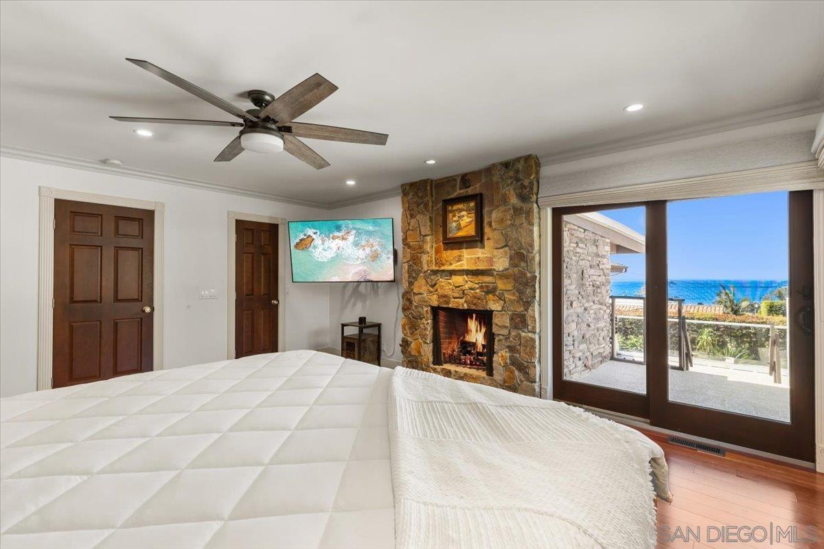 Detail Gallery Image 40 of 75 For 1141  Luneta Drive, Del Mar,  CA 92014 - 5 Beds | 5 Baths