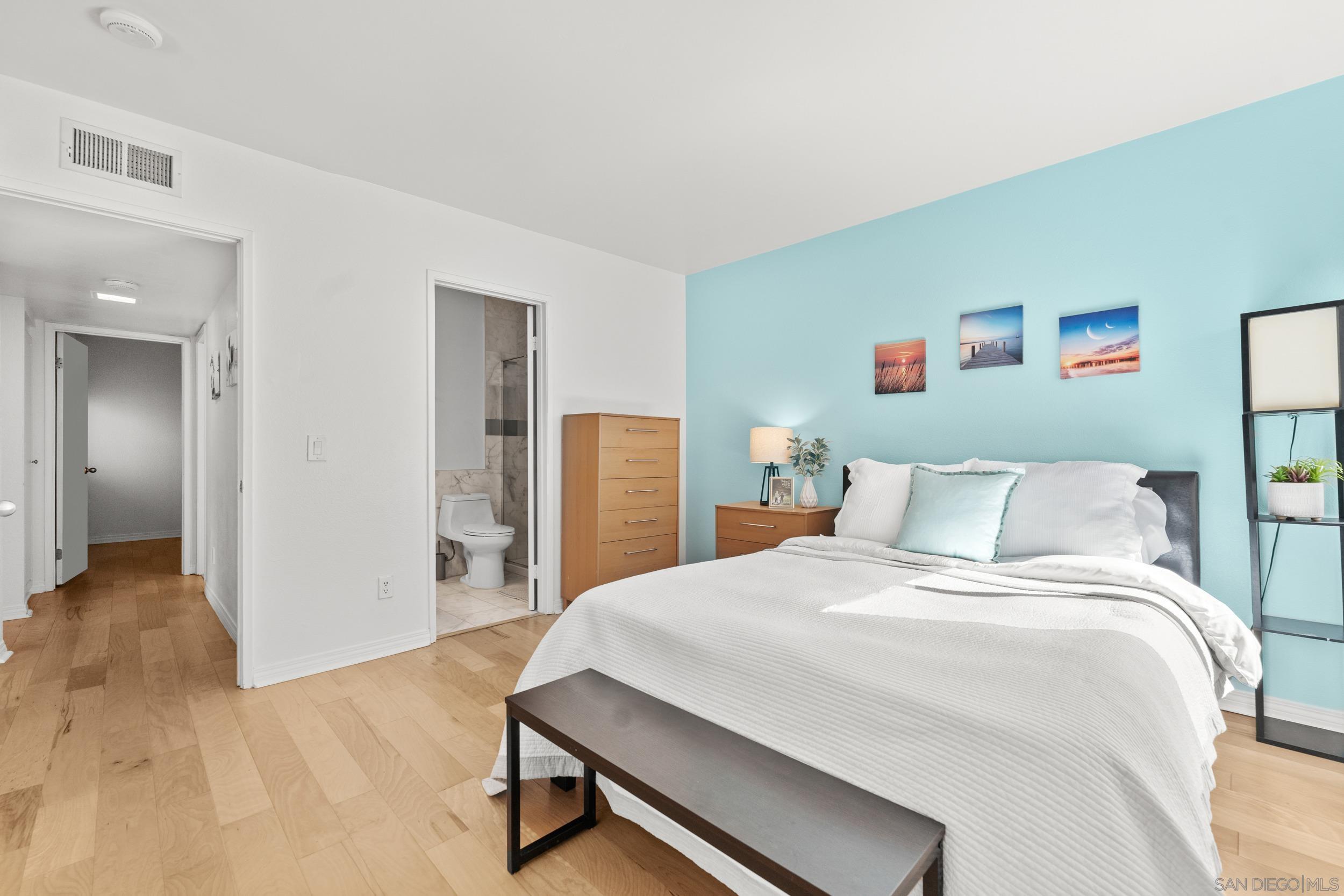 Detail Gallery Image 15 of 32 For 17141 W Bernardo Dr  #203,  San Diego,  CA 92127 - 2 Beds | 2 Baths