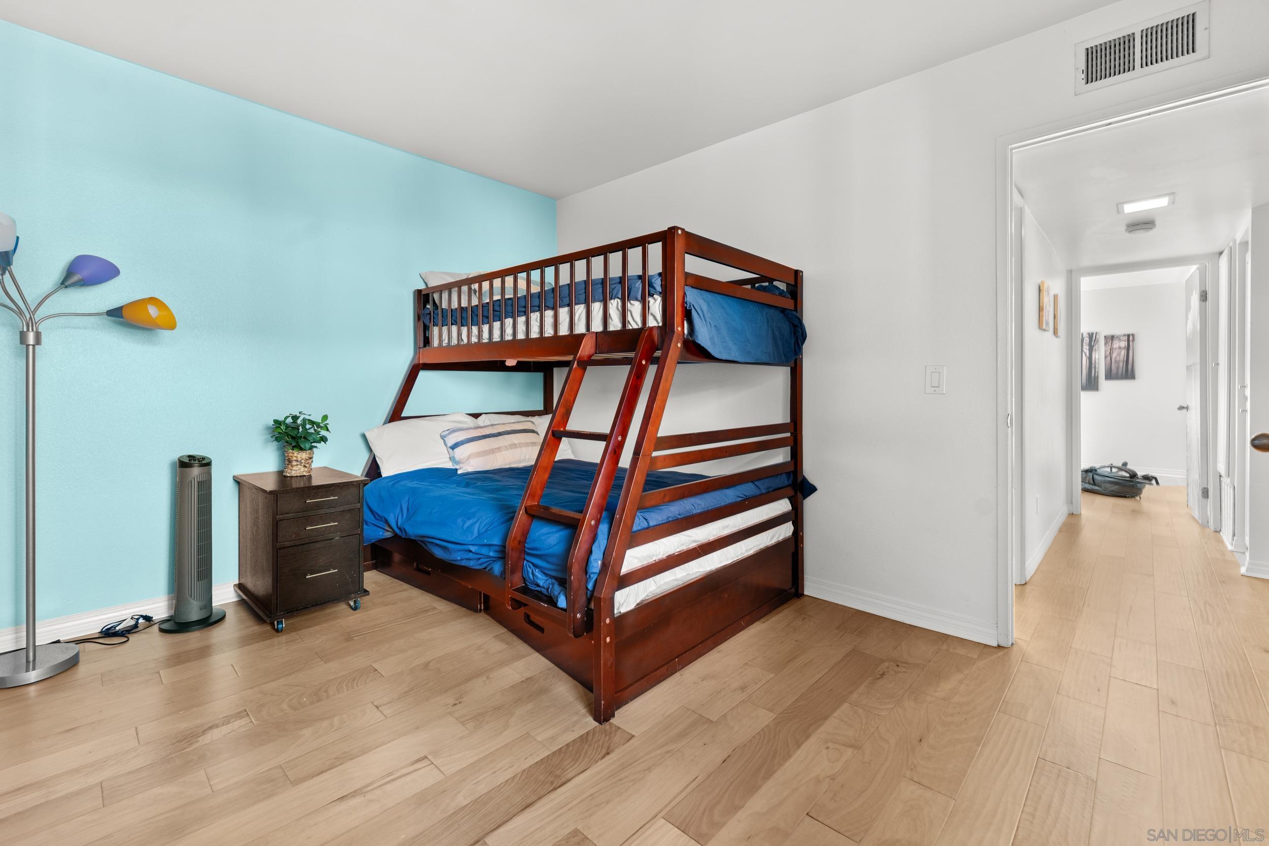 Detail Gallery Image 18 of 32 For 17141 W Bernardo Dr  #203,  San Diego,  CA 92127 - 2 Beds | 2 Baths