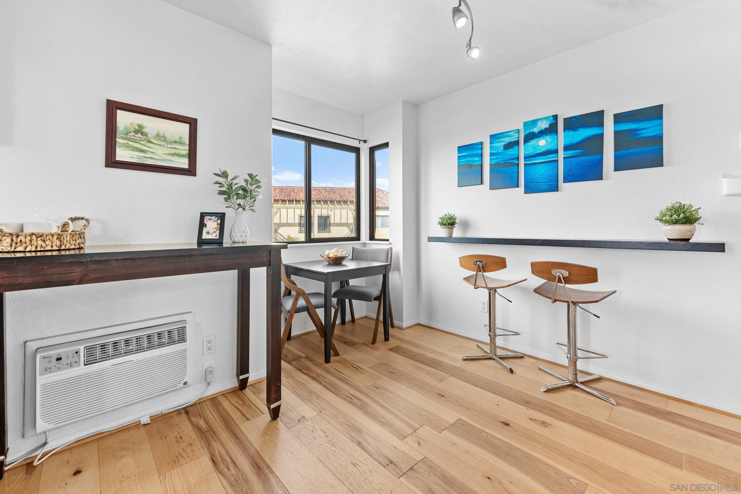 Detail Gallery Image 14 of 34 For 7320  Park Ridge Blvd  #216,  San Diego,  CA 92120 - 2 Beds | 2 Baths