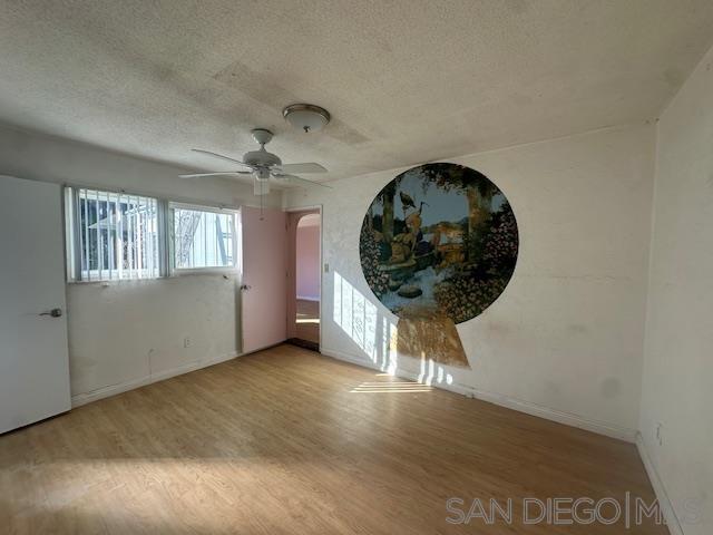 Detail Gallery Image 33 of 41 For 606  Carlsbad Street, Spring Valley,  CA 91977 - 4 Beds | 2/1 Baths