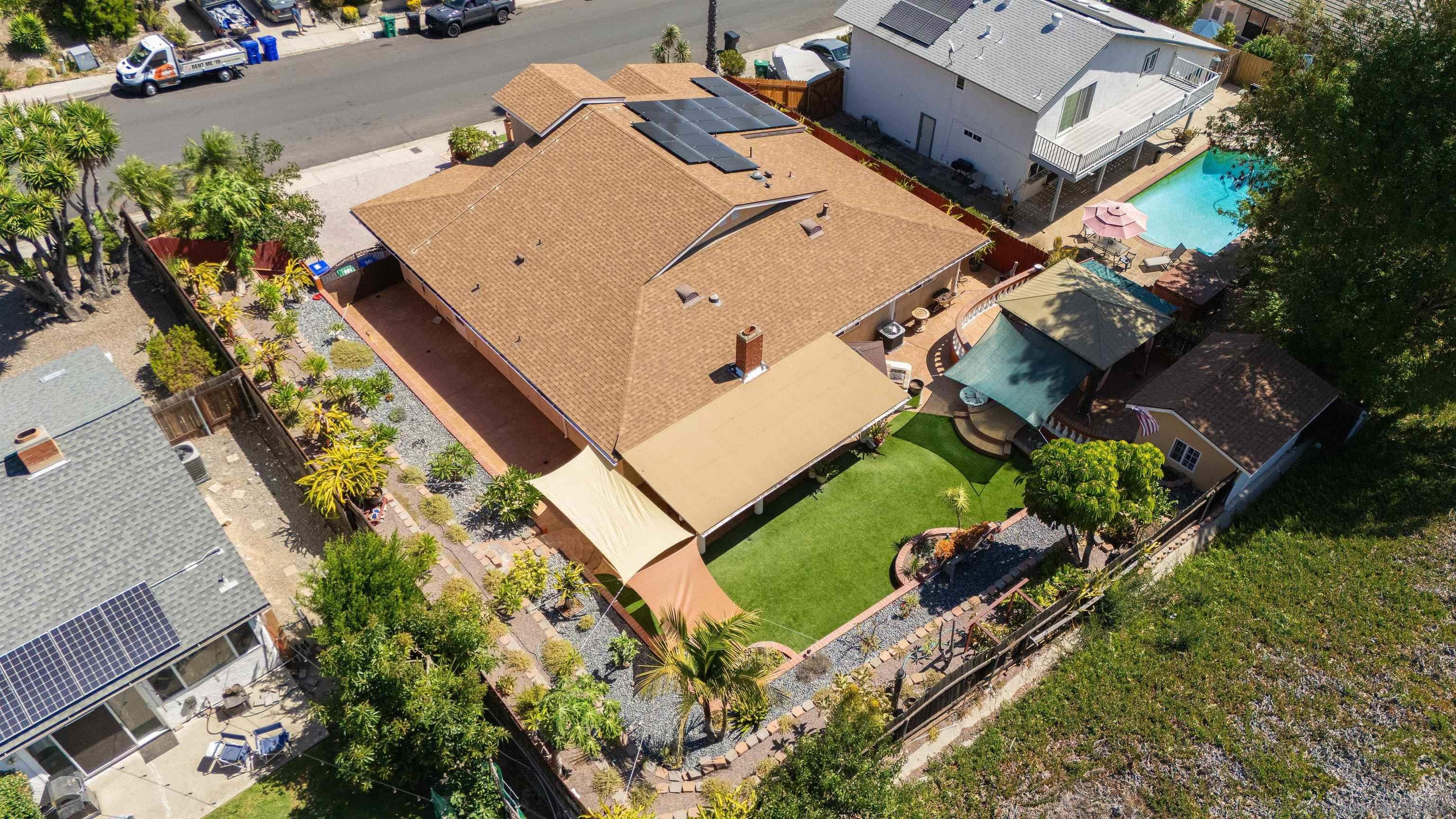 Detail Gallery Image 13 of 31 For 11225  Madrigal St, San Diego,  CA 92129 - 4 Beds | 2 Baths