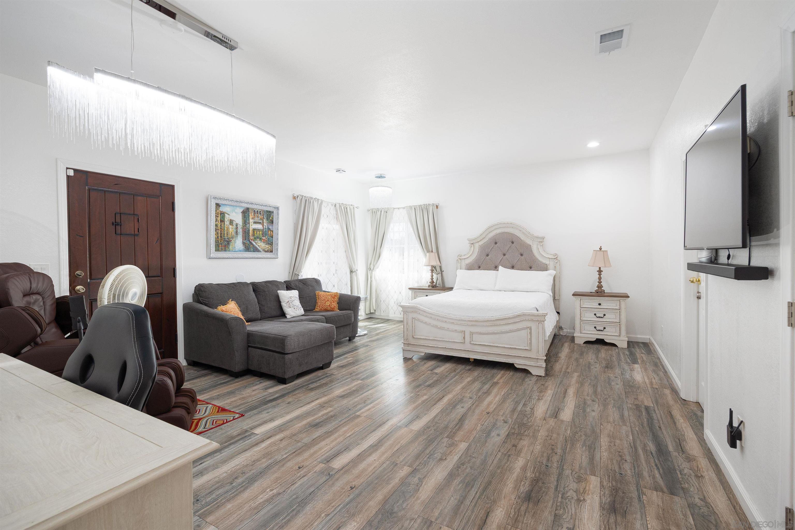 Detail Gallery Image 25 of 31 For 11225  Madrigal St, San Diego,  CA 92129 - 4 Beds | 2 Baths