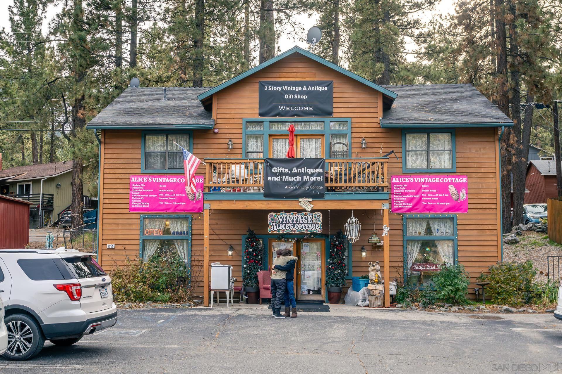 Detail Gallery Image 41 of 52 For , Wrightwood,  CA 92397 - – Beds | – Baths