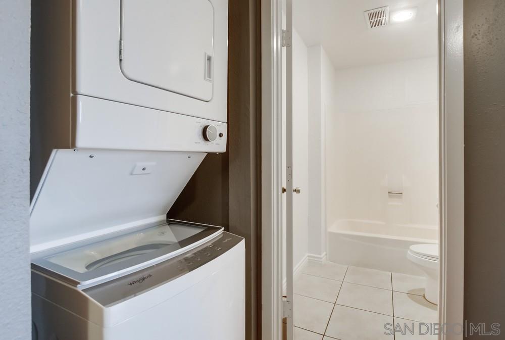 Detail Gallery Image 22 of 30 For 4041  Oakcrest Drive  #207,  San Diego,  CA 92105 - 2 Beds | 2 Baths