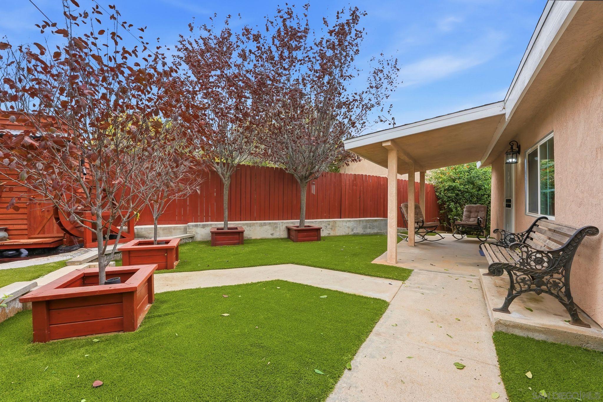 Front Image Thumbnail for SD250046400