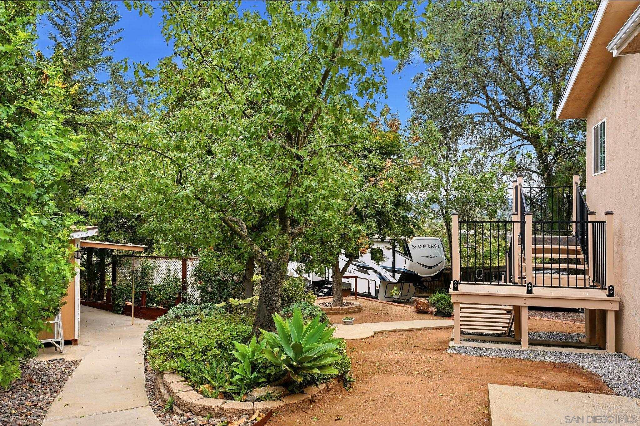 Detail Gallery Image 15 of 45 For 1305  Ash St, Ramona,  CA 92065 - 2 Beds | 2 Baths