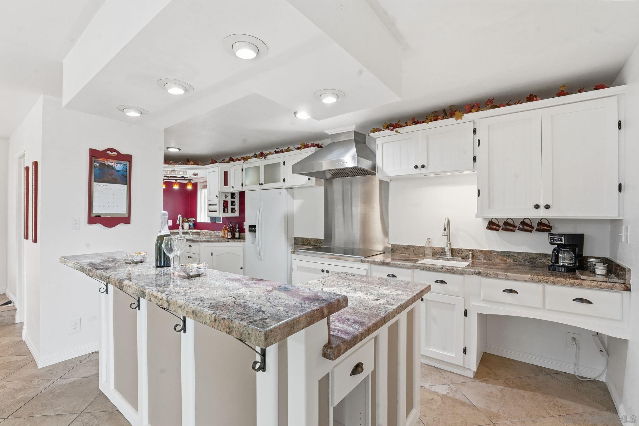 Detail Gallery Image 4 of 45 For 1305  Ash St, Ramona,  CA 92065 - 2 Beds | 2 Baths