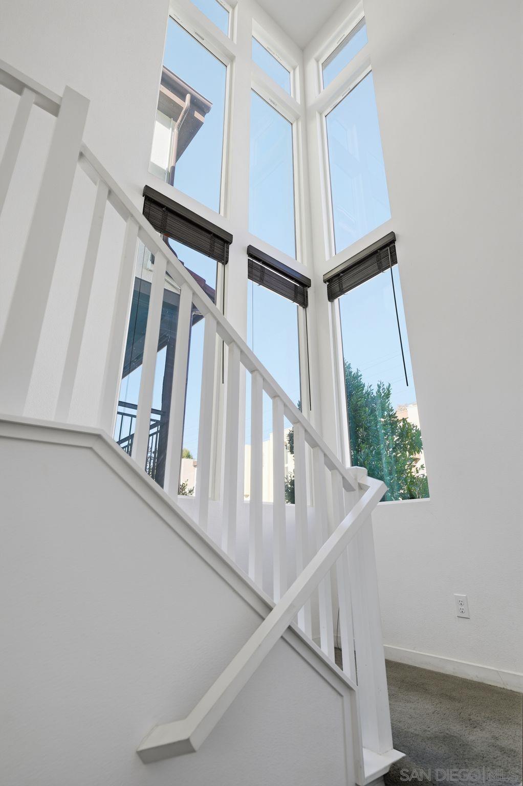 Detail Gallery Image 34 of 62 For 8337  Summit Way, San Diego,  CA 92108 - 3 Beds | 3/1 Baths