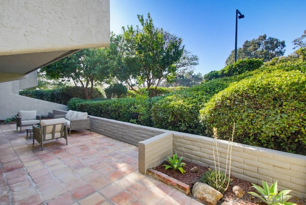 Detail Gallery Image 38 of 42 For 5580  Caminito Consuelo, La Jolla,  CA 92037 - 3 Beds | 2/1 Baths