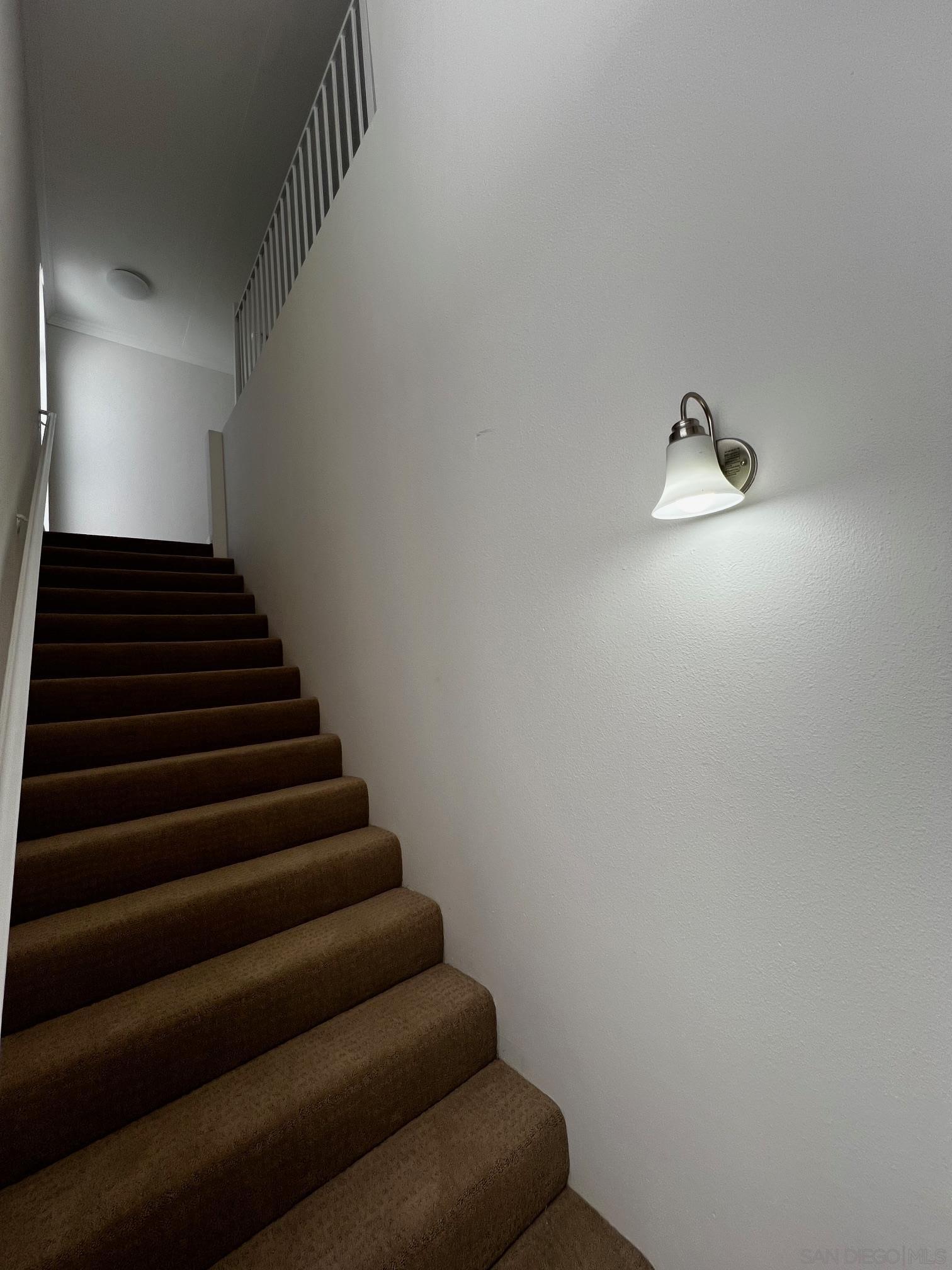 Detail Gallery Image 9 of 17 For 4881  Collwood Blvd  #B,  San Diego,  CA 92115 - 2 Beds | 1 Baths