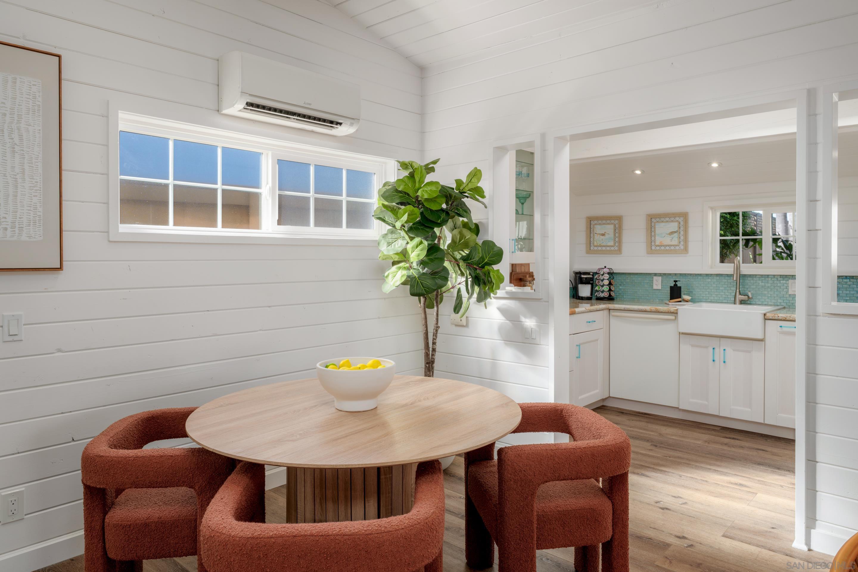 Detail Gallery Image 52 of 74 For 383  Westbourne St., La Jolla,  CA 92037 - – Beds | – Baths