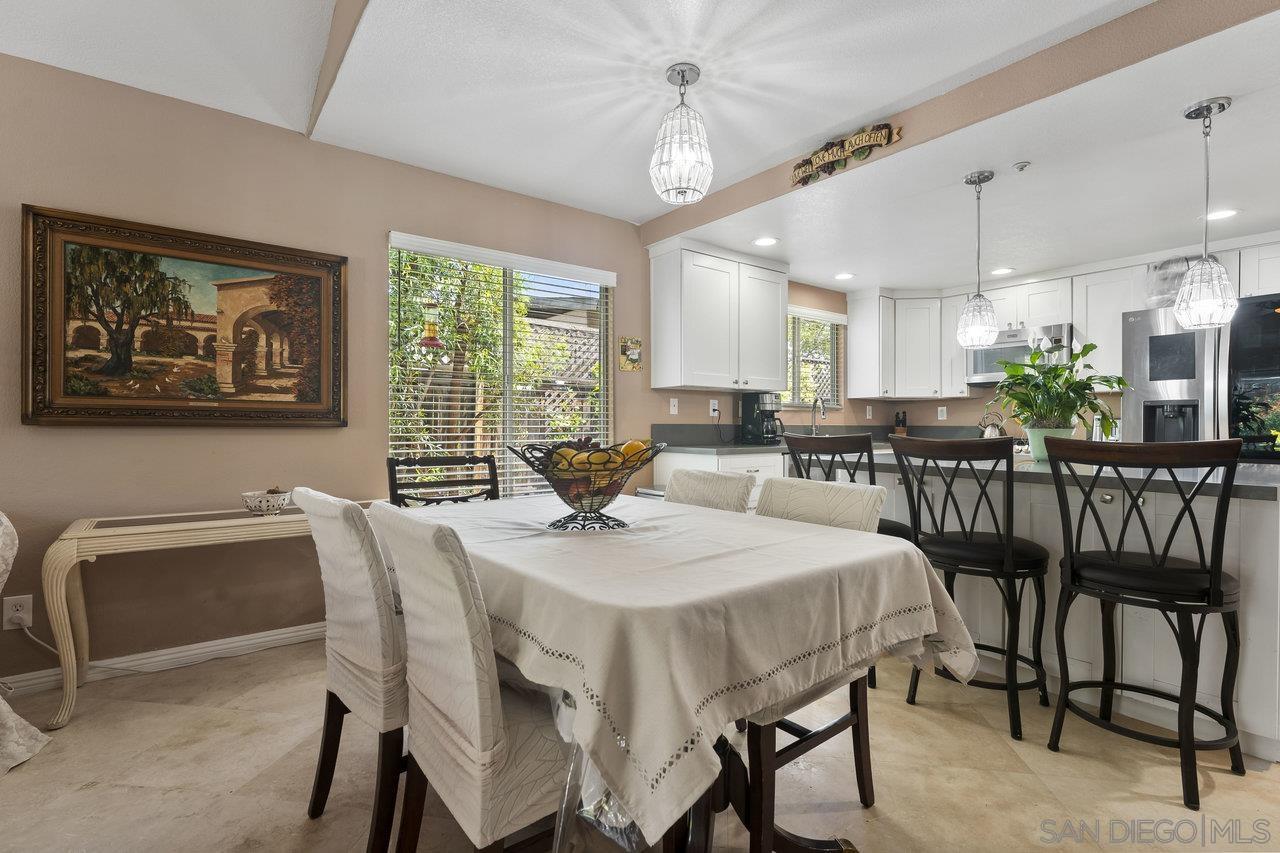 Detail Gallery Image 14 of 36 For 9942  Theresa Ln, Santee,  CA 92071 - 3 Beds | 2 Baths