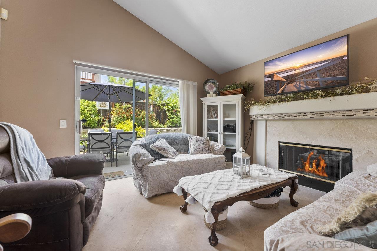 Detail Gallery Image 15 of 36 For 9942  Theresa Ln, Santee,  CA 92071 - 3 Beds | 2 Baths