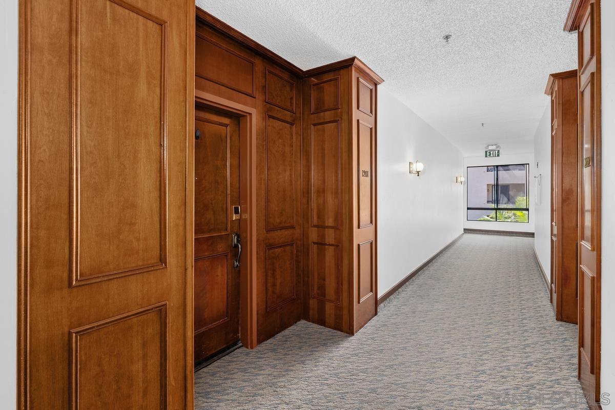 Detail Gallery Image 3 of 44 For 5845  Friars Rd  #1201,  San Diego,  CA 92110 - 3 Beds | 2 Baths