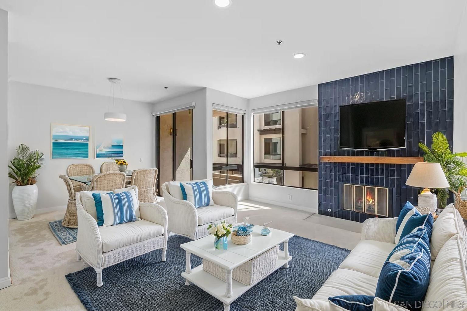 Detail Gallery Image 6 of 44 For 5845  Friars Rd  #1201,  San Diego,  CA 92110 - 3 Beds | 2 Baths