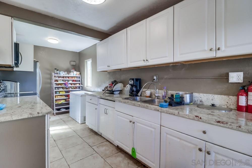 Detail Gallery Image 13 of 29 For 29845  Lake View Dr, Campo,  CA 91906 - 3 Beds | 2 Baths