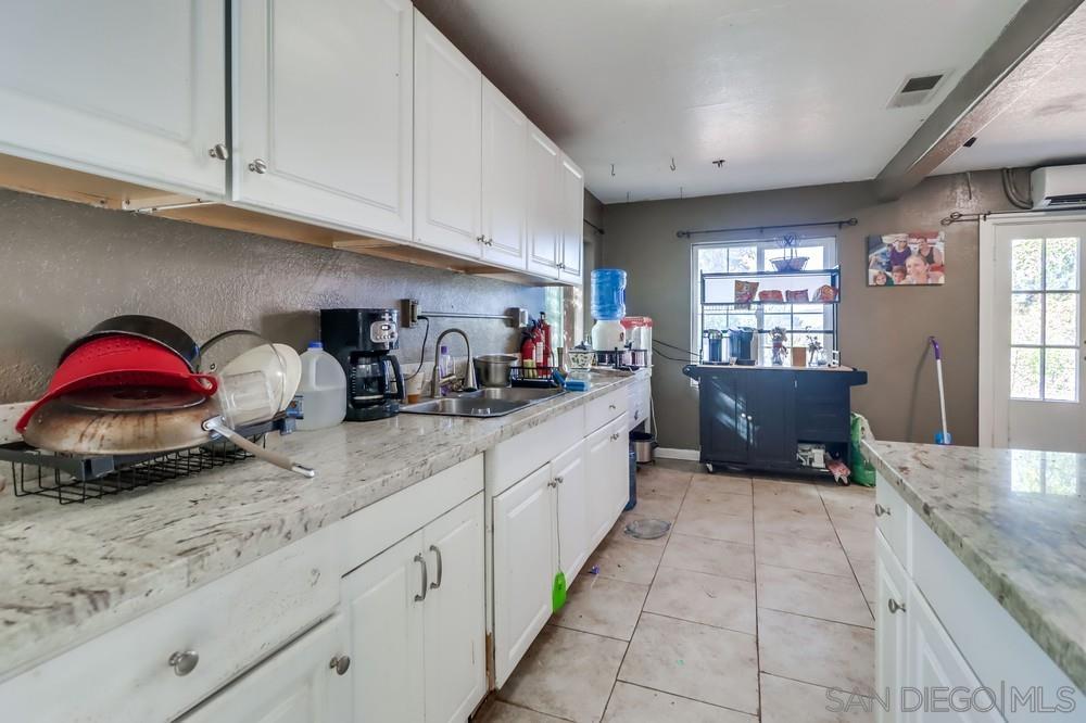 Detail Gallery Image 15 of 29 For 29845  Lake View Dr, Campo,  CA 91906 - 3 Beds | 2 Baths