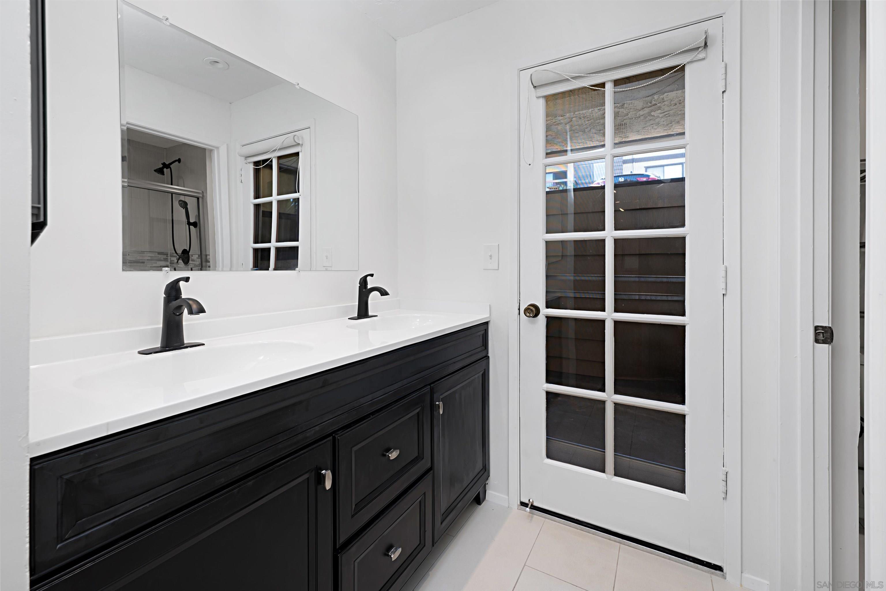 Detail Gallery Image 16 of 33 For 5125  Fontaine Street  #105,  San Diego,  CA 92120 - 2 Beds | 2 Baths