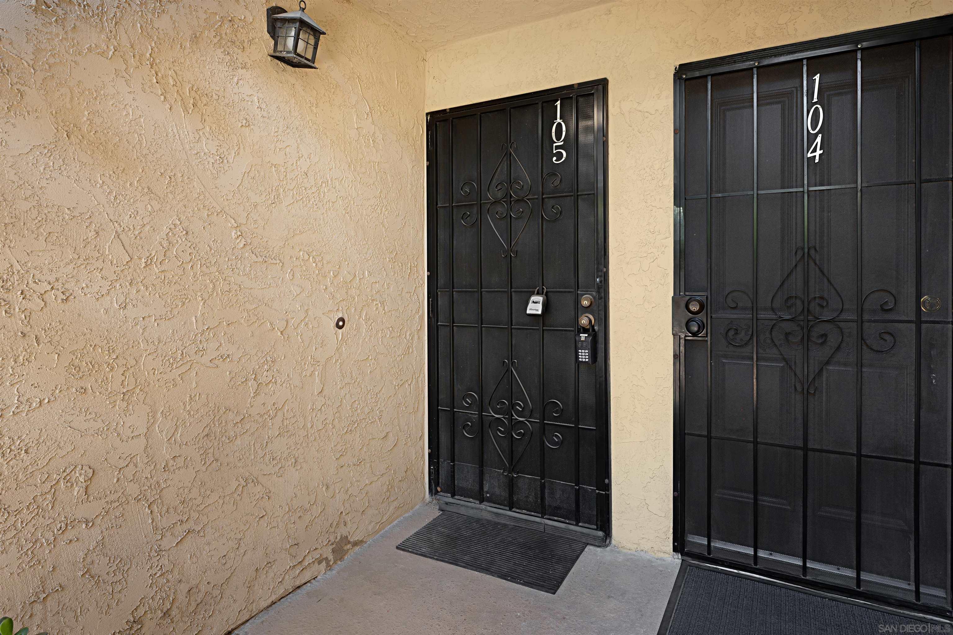 Detail Gallery Image 25 of 33 For 5125  Fontaine Street  #105,  San Diego,  CA 92120 - 2 Beds | 2 Baths