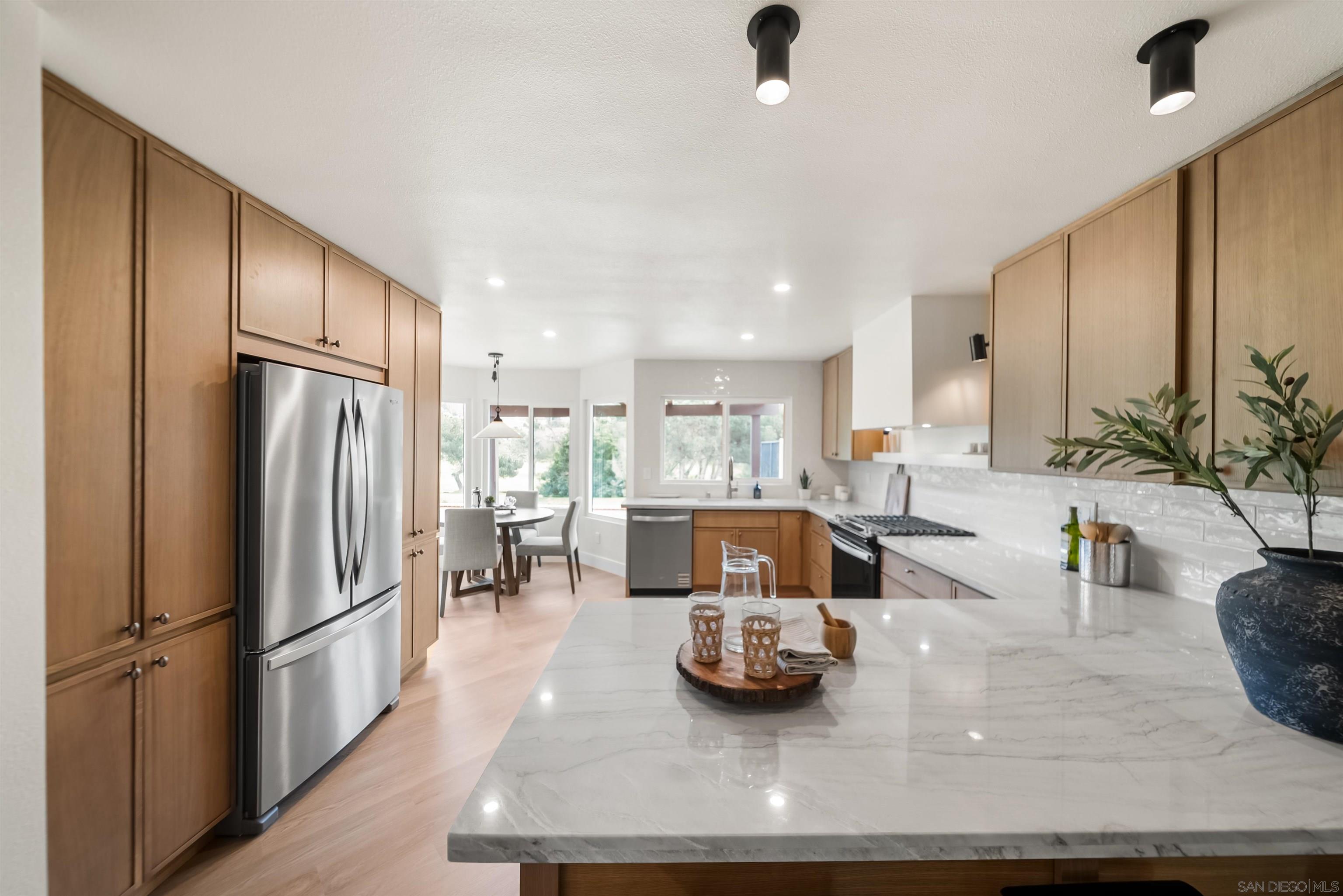 Detail Gallery Image 16 of 33 For 17848  Caminito Balata, San Diego,  CA 92128 - 3 Beds | 2 Baths