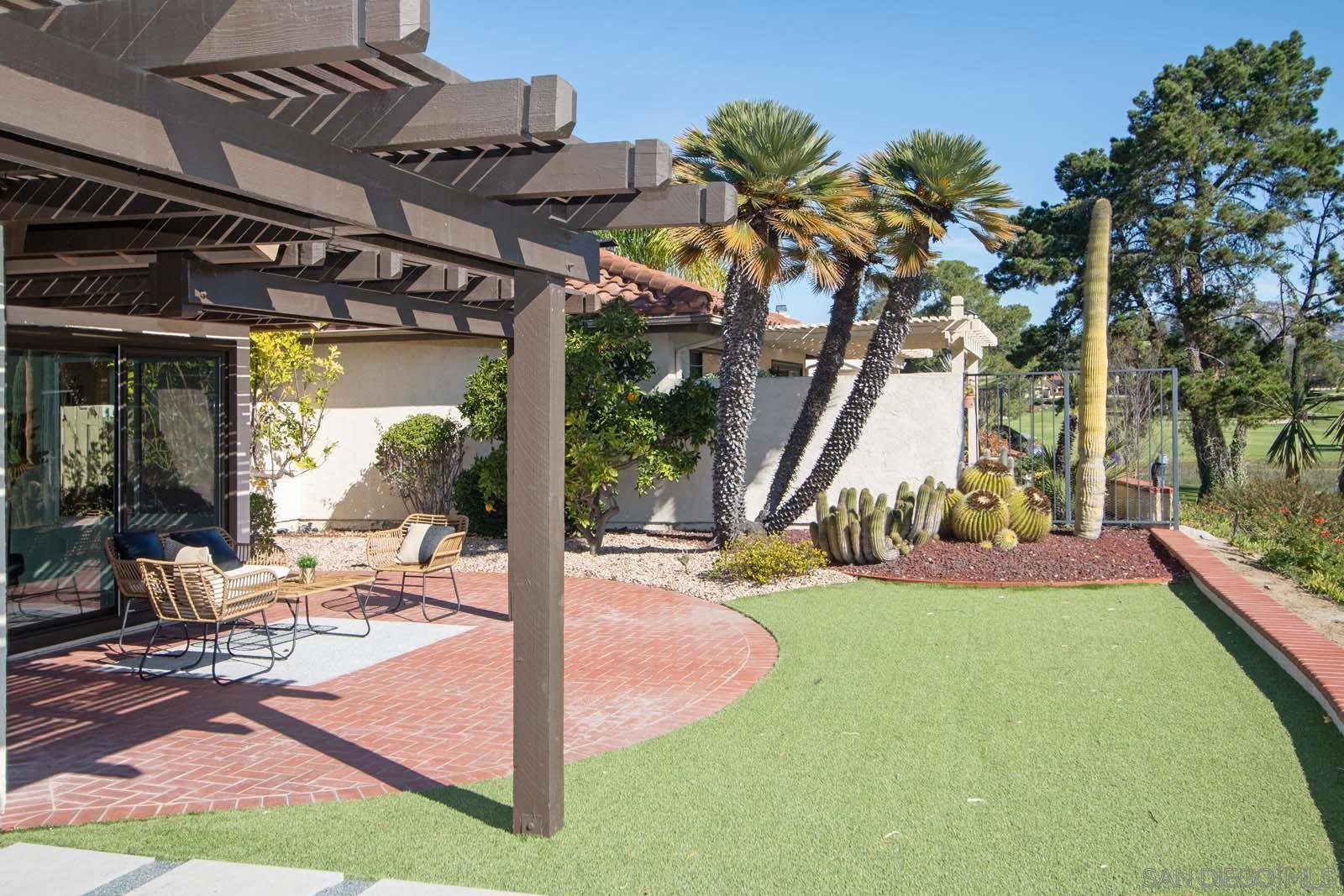 Detail Gallery Image 7 of 33 For 17848  Caminito Balata, San Diego,  CA 92128 - 3 Beds | 2 Baths