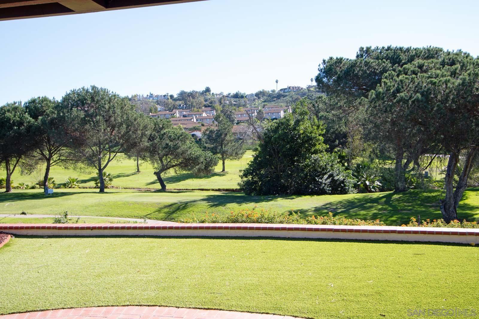 Detail Gallery Image 9 of 33 For 17848  Caminito Balata, San Diego,  CA 92128 - 3 Beds | 2 Baths