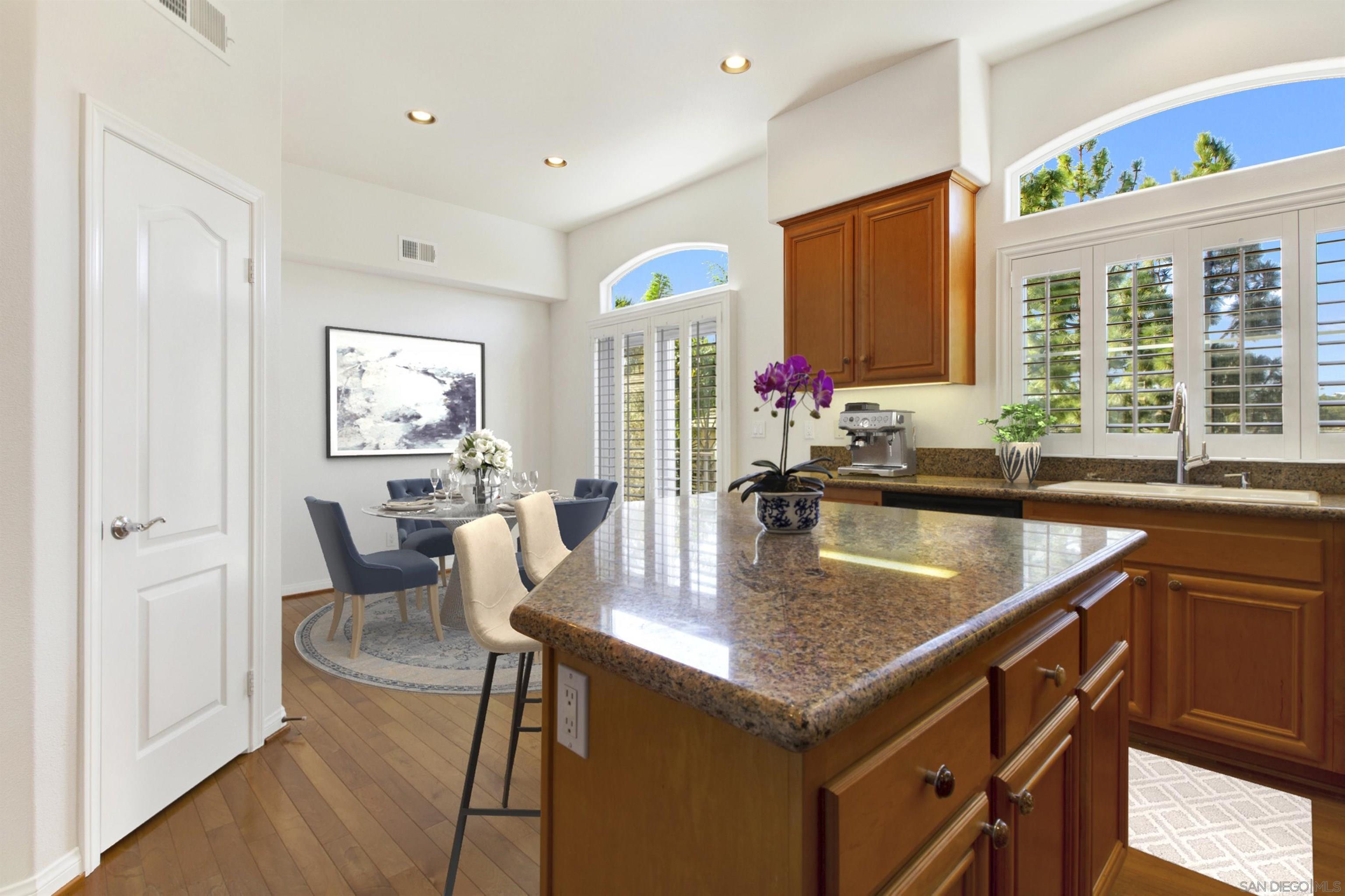 Detail Gallery Image 13 of 24 For 3856  Quarter Mile Drive, San Diego,  CA 92130 - 3 Beds | 2/1 Baths