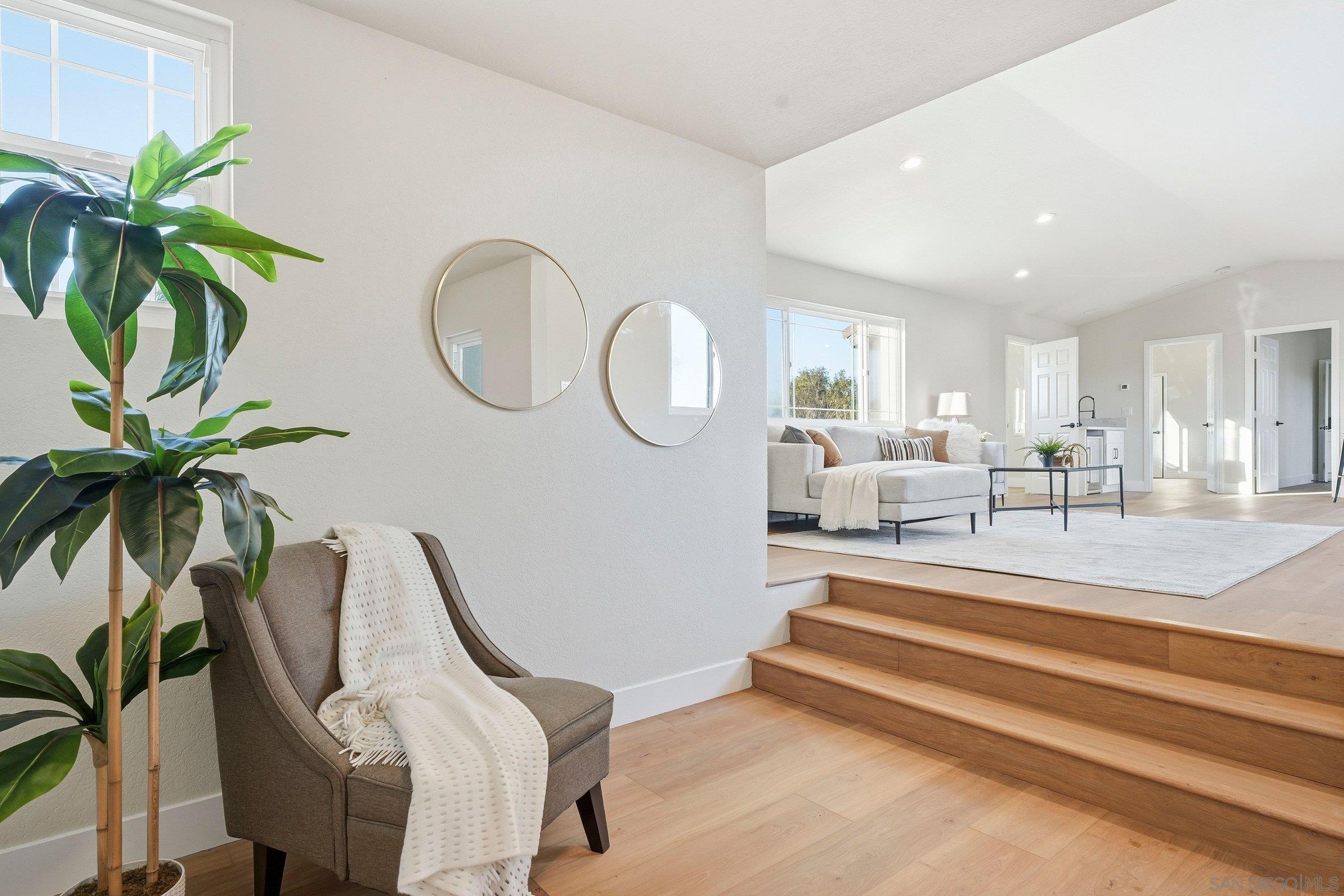 Detail Gallery Image 32 of 59 For 10747  Birch Bluff Ave, San Diego,  CA 92131 - 5 Beds | 4 Baths