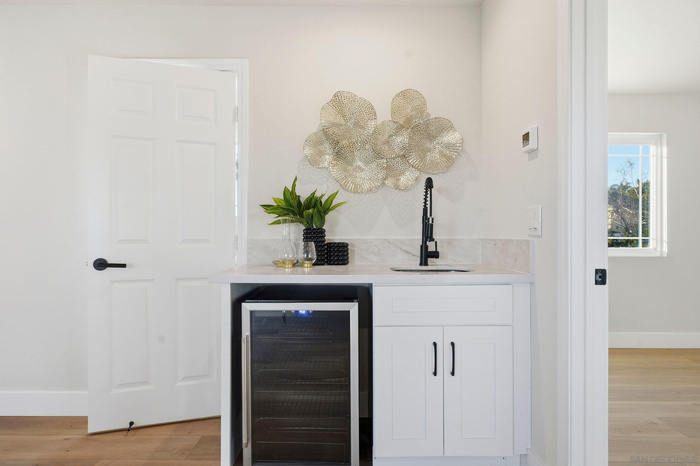 Detail Gallery Image 39 of 59 For 10747  Birch Bluff Ave, San Diego,  CA 92131 - 5 Beds | 4 Baths