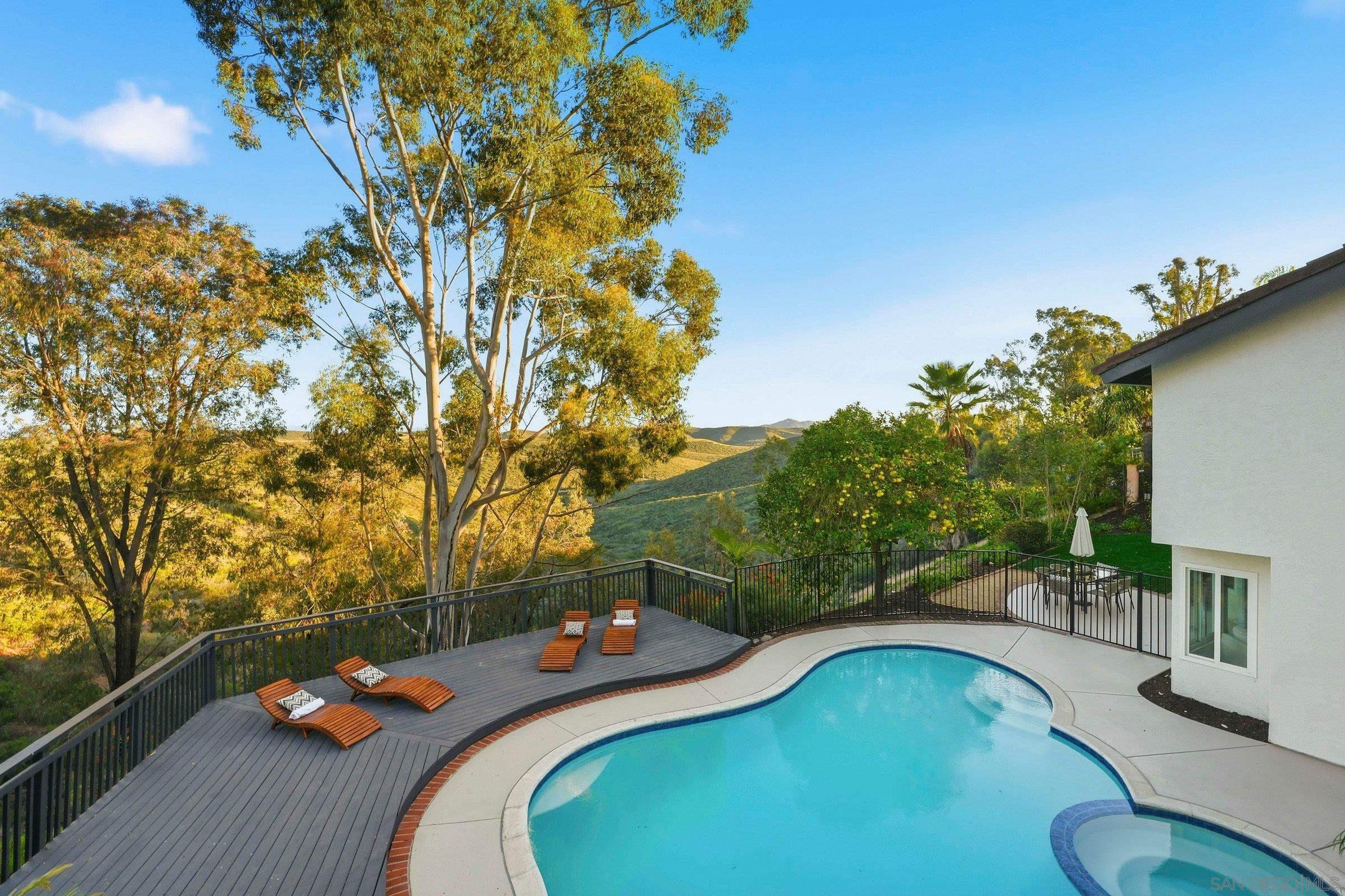 Detail Gallery Image 44 of 59 For 10747  Birch Bluff Ave, San Diego,  CA 92131 - 5 Beds | 4 Baths