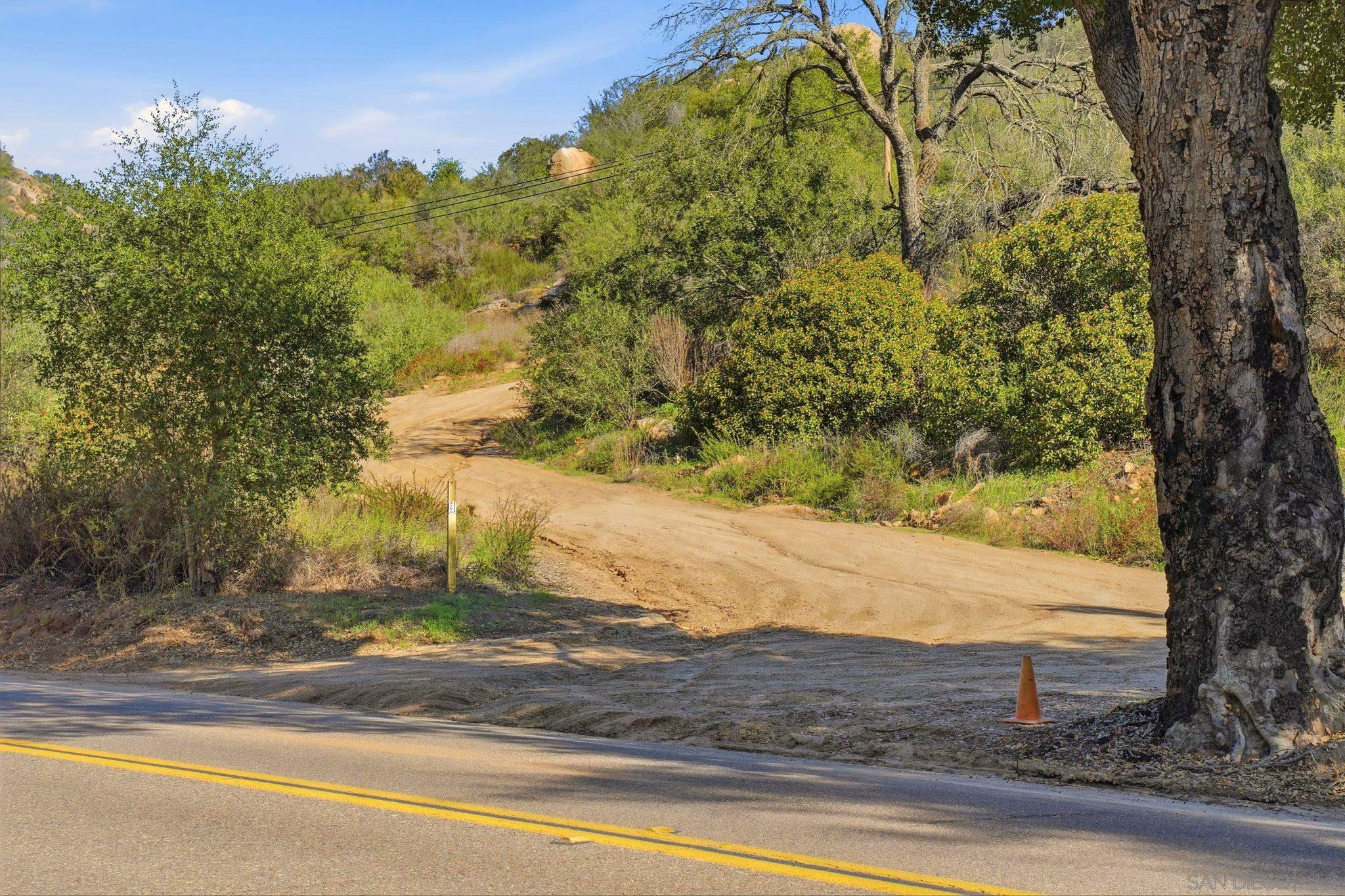 Detail Gallery Image 33 of 41 For , Ramona,  CA 92065 - – Beds | – Baths