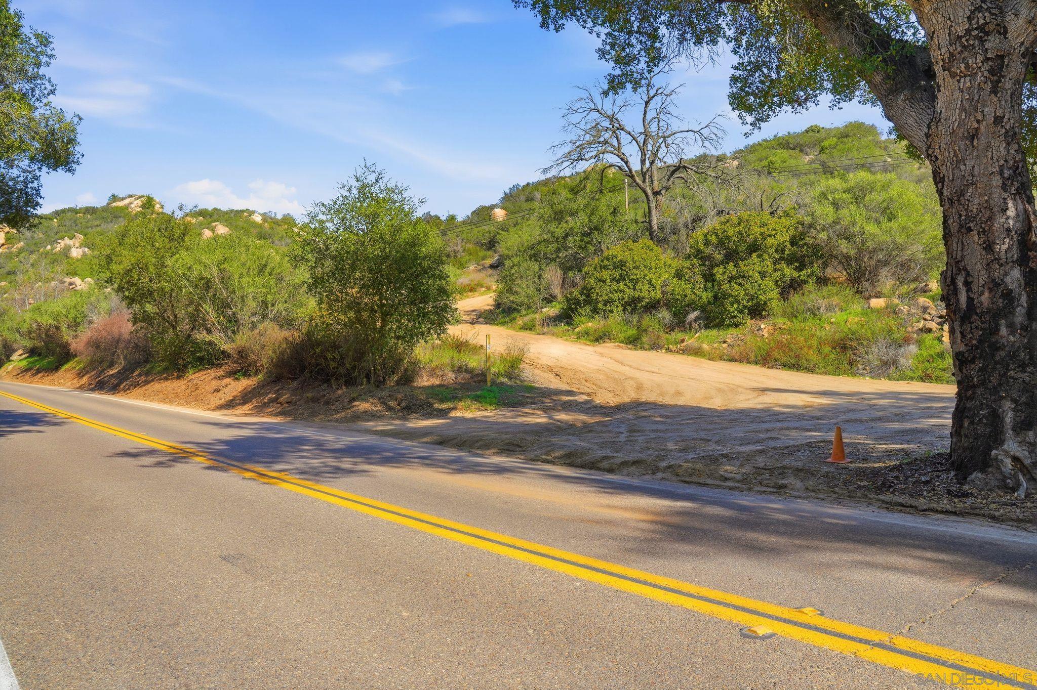 Detail Gallery Image 31 of 41 For , Ramona,  CA 92065 - – Beds | – Baths
