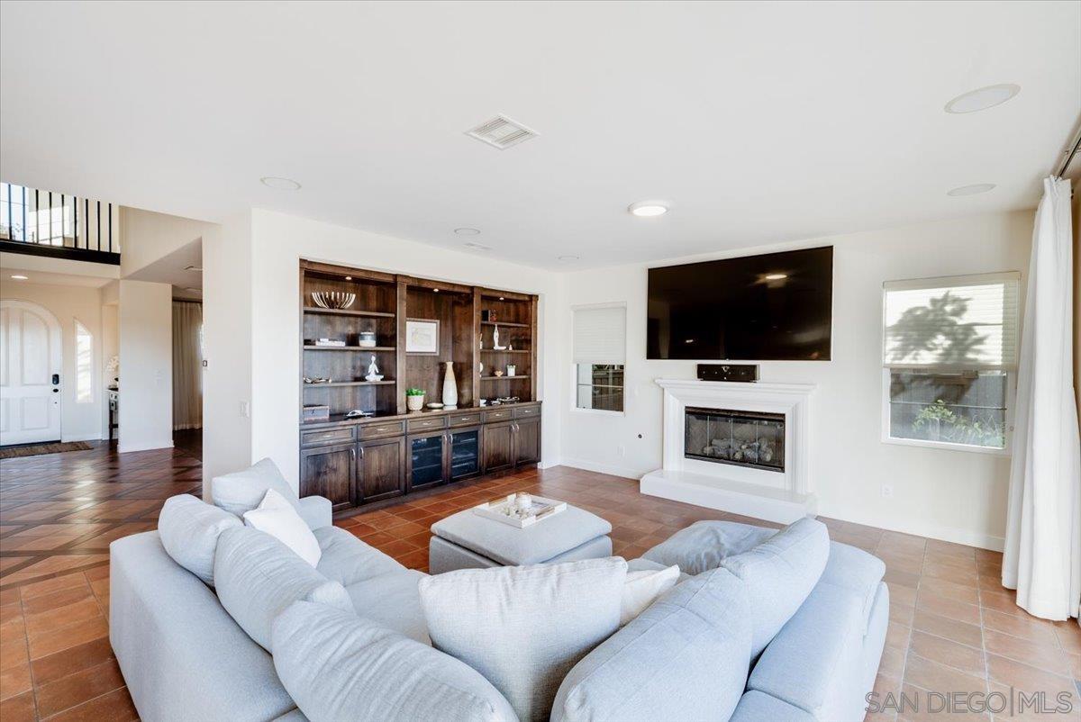Detail Gallery Image 28 of 75 For 7135  Sitio Caliente, Carlsbad,  CA 92009 - 6 Beds | 4/1 Baths