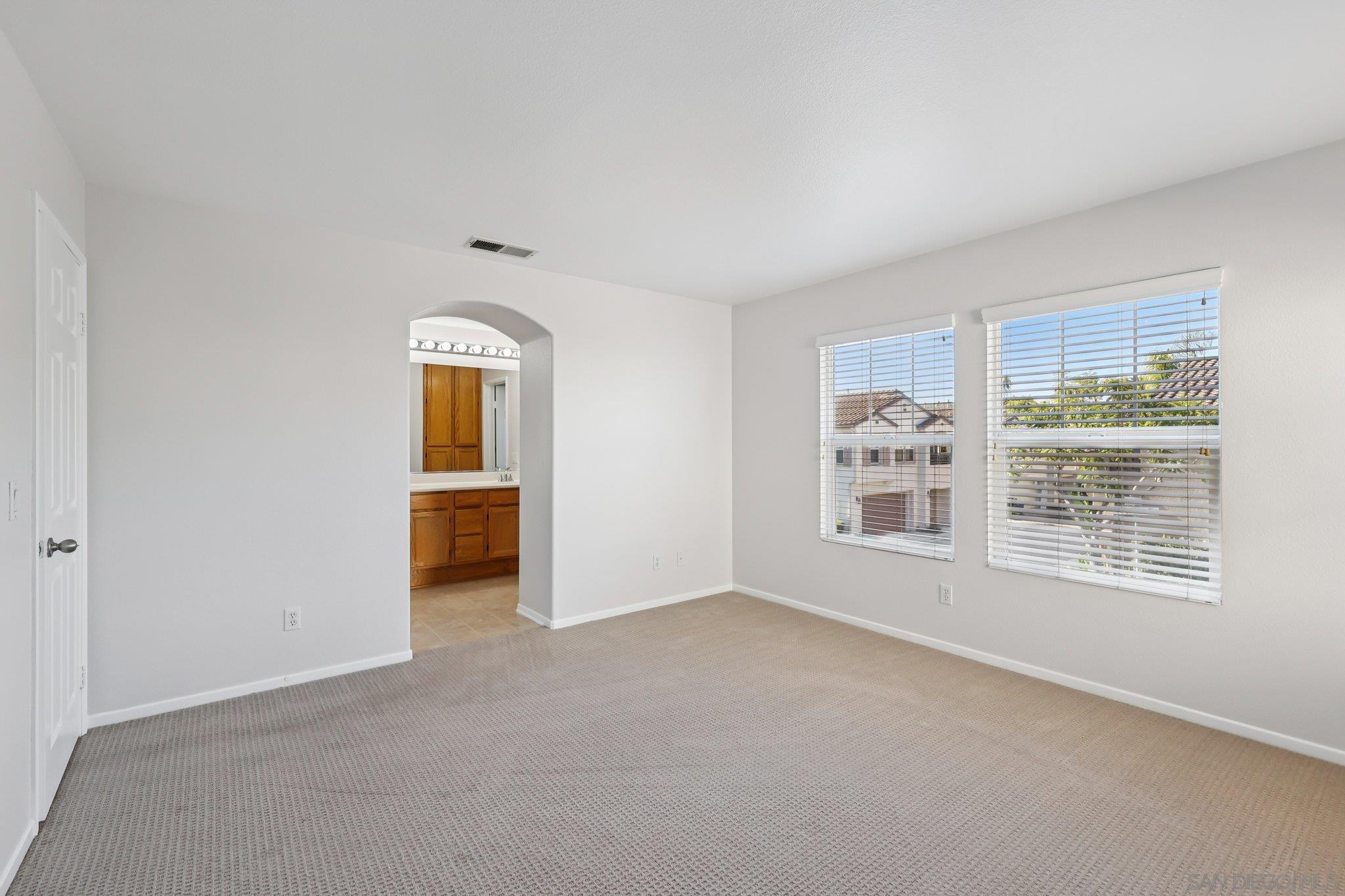 Detail Gallery Image 32 of 45 For 1279  Gorge Run Way  #3,  Chula Vista,  CA 91913 - 3 Beds | 2/1 Baths