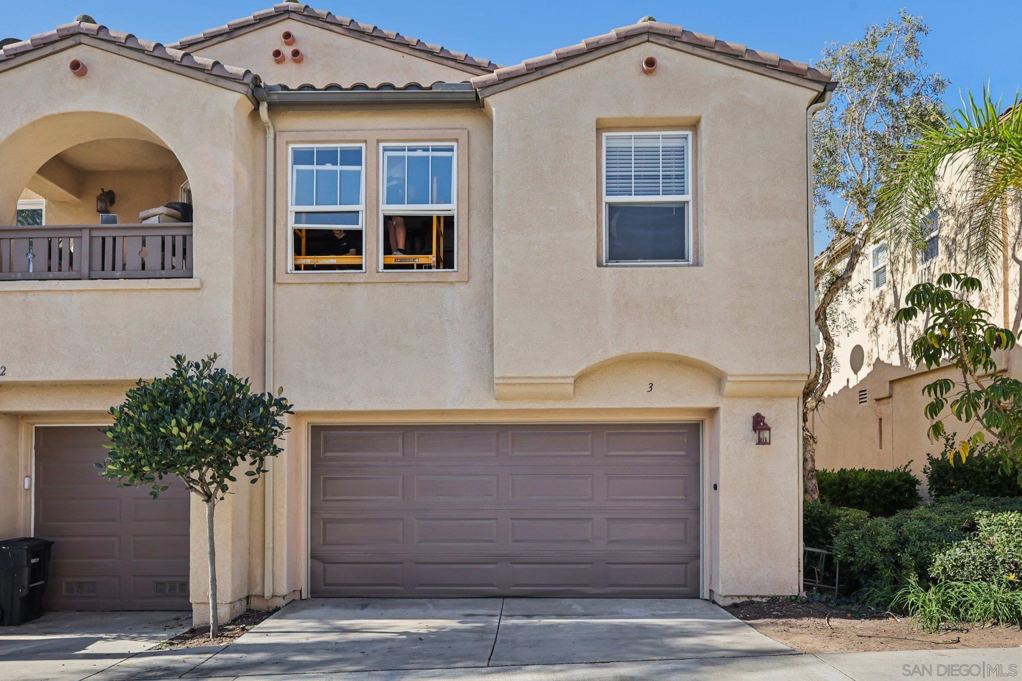 Detail Gallery Image 40 of 45 For 1279  Gorge Run Way  #3,  Chula Vista,  CA 91913 - 3 Beds | 2/1 Baths