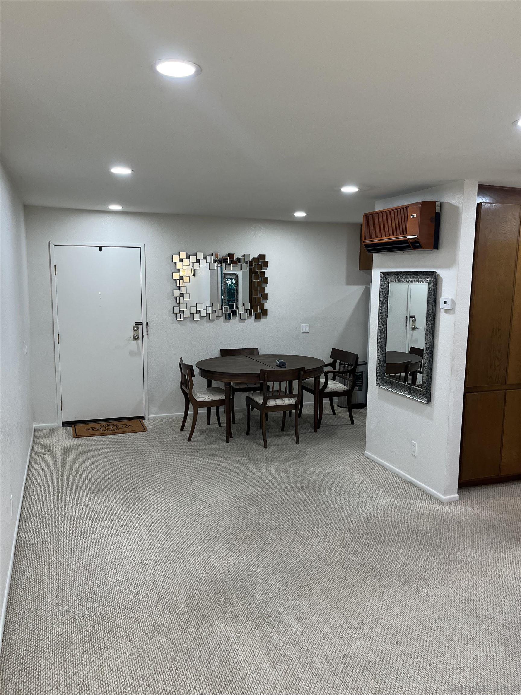 Detail Gallery Image 4 of 18 For 6350  Genesee Ave  #204,  San Diego,  CA 92122 - 1 Beds | 1 Baths