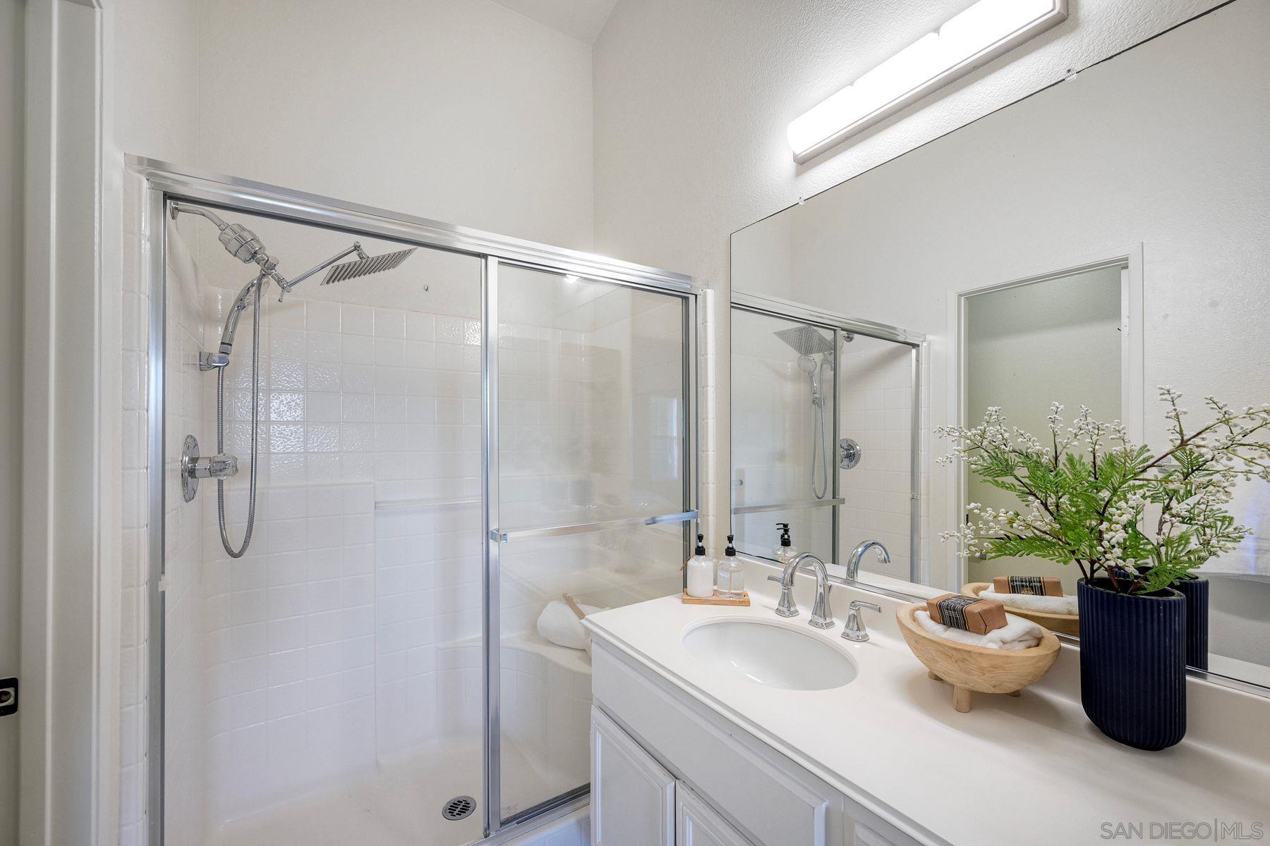 Detail Gallery Image 18 of 25 For 10230  Wateridge Cir  #184,  San Diego,  CA 92121 - 2 Beds | 2/1 Baths