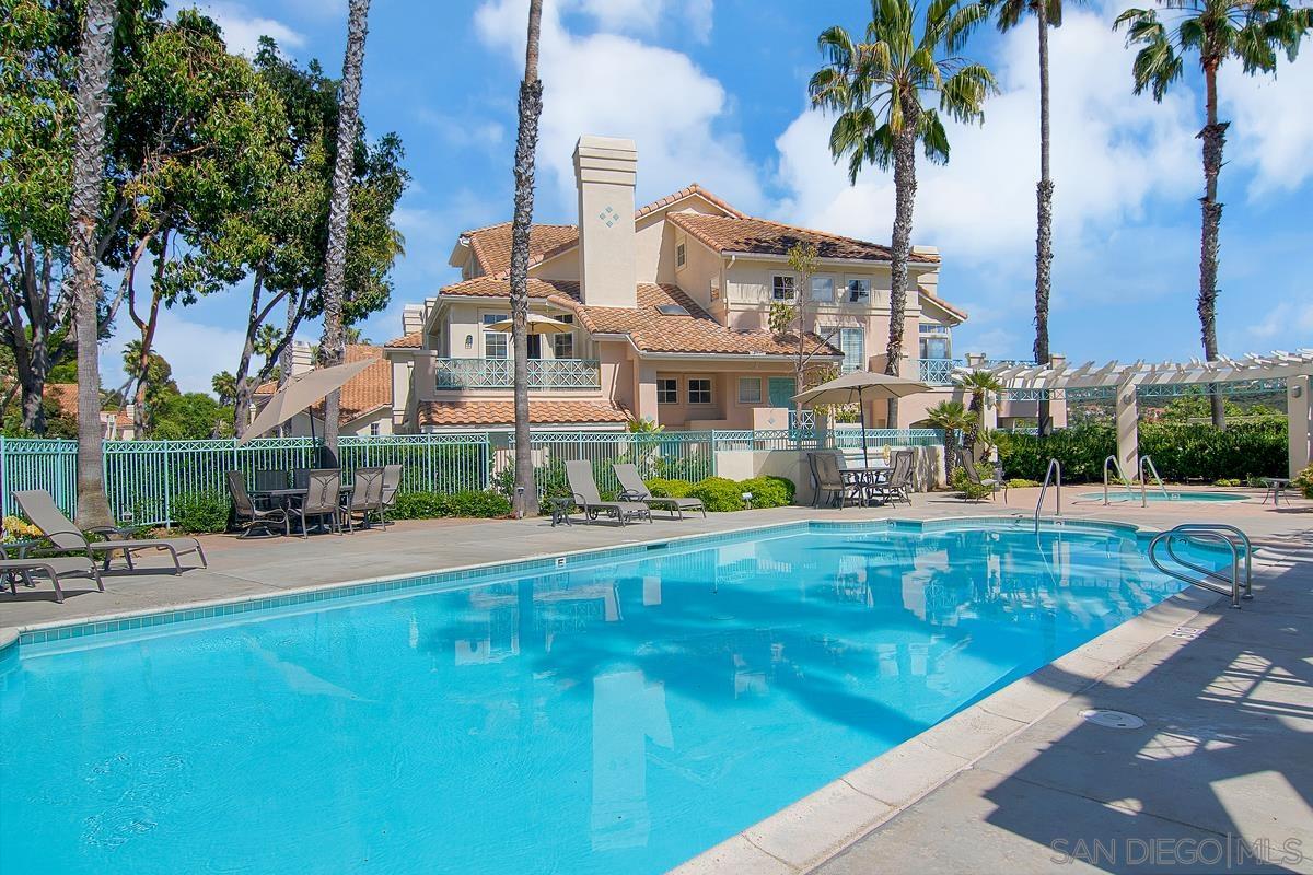 Detail Gallery Image 28 of 32 For 12642  Springbrook Dr.  #C,  San Diego,  CA 92128 - 2 Beds | 2 Baths